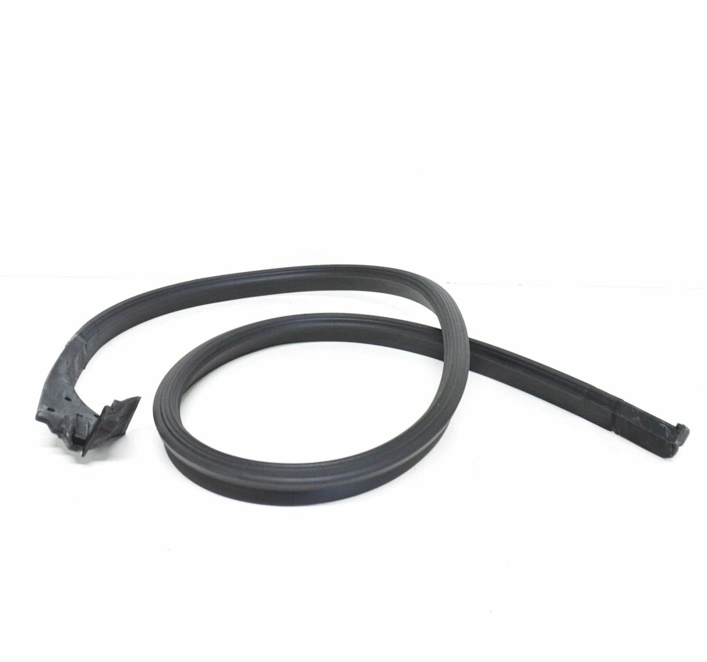 NEW BMW 6 E24 FRONT LEFT DOOR WEATHERSTRIP 51211843923 1843923