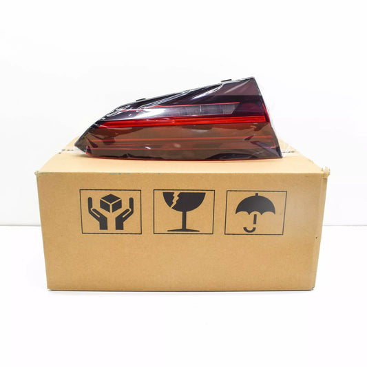 NEW AUDI A5 8W6 REAR LEFT INNER LED TAILLIGHT 8W6945093AA ORIGINAL