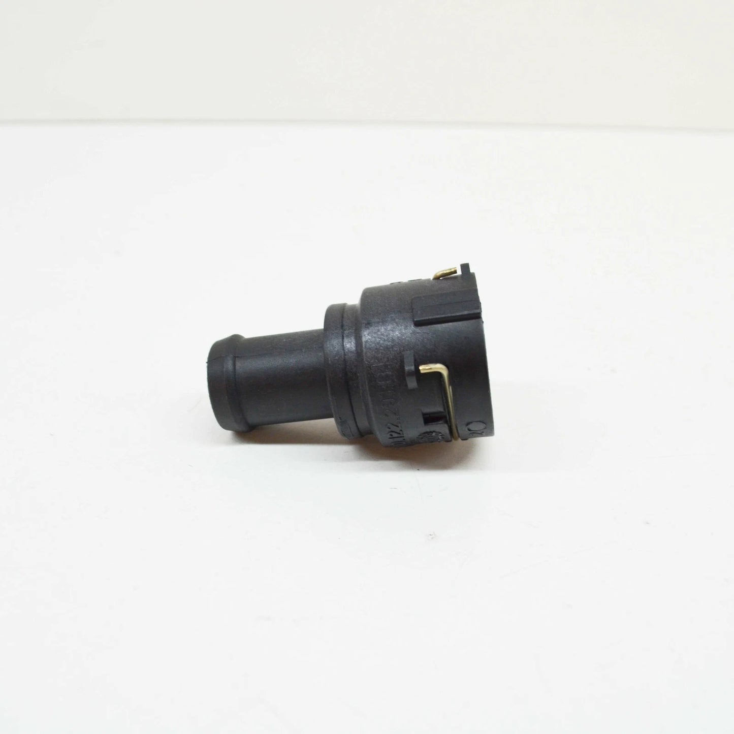 NEW VOLKSWAGEN GOLF MK6 HEATER HOSE CONNECTOR 3B0122291B ORIGINAL