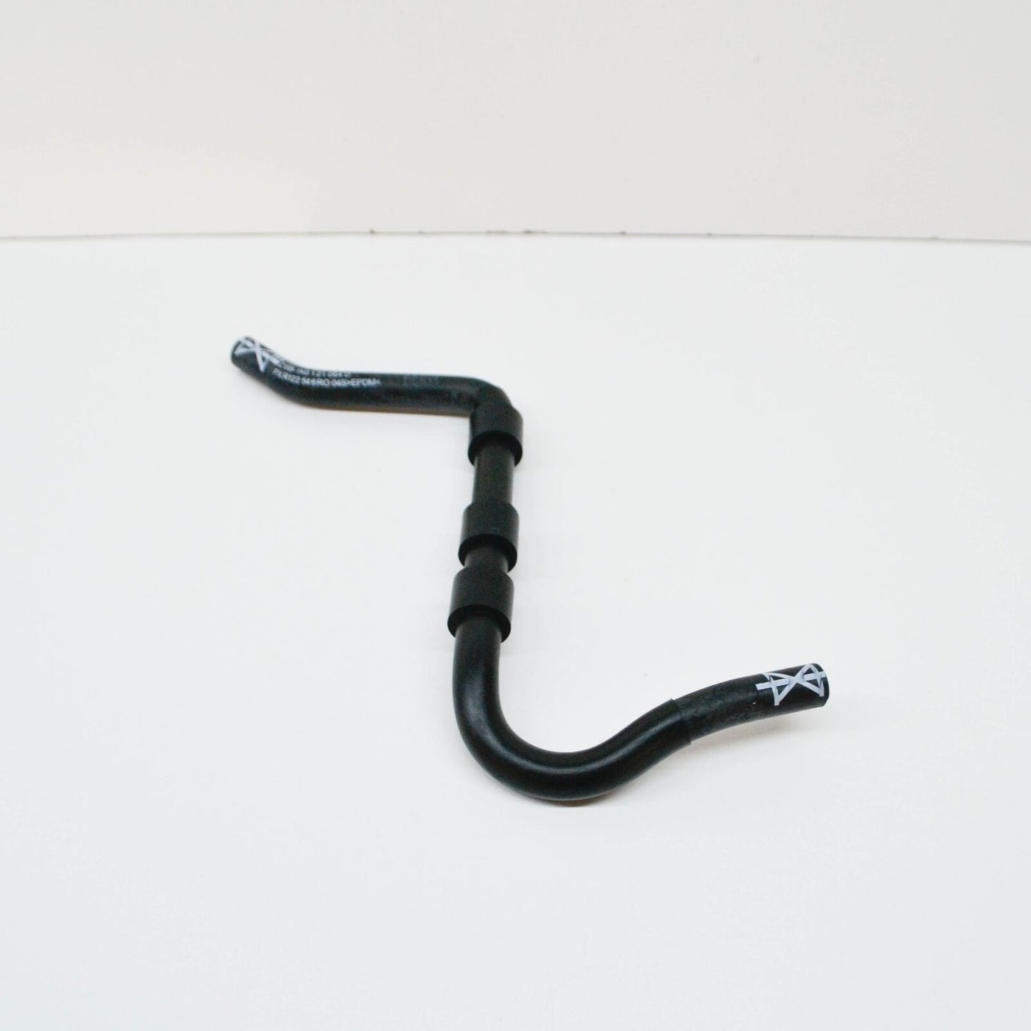 NEW AUDI A3 SPORTBACK 8P ENGINE UPPER COOLANT OVERFLOW HOSE 1K0122447GR ORIGINAL