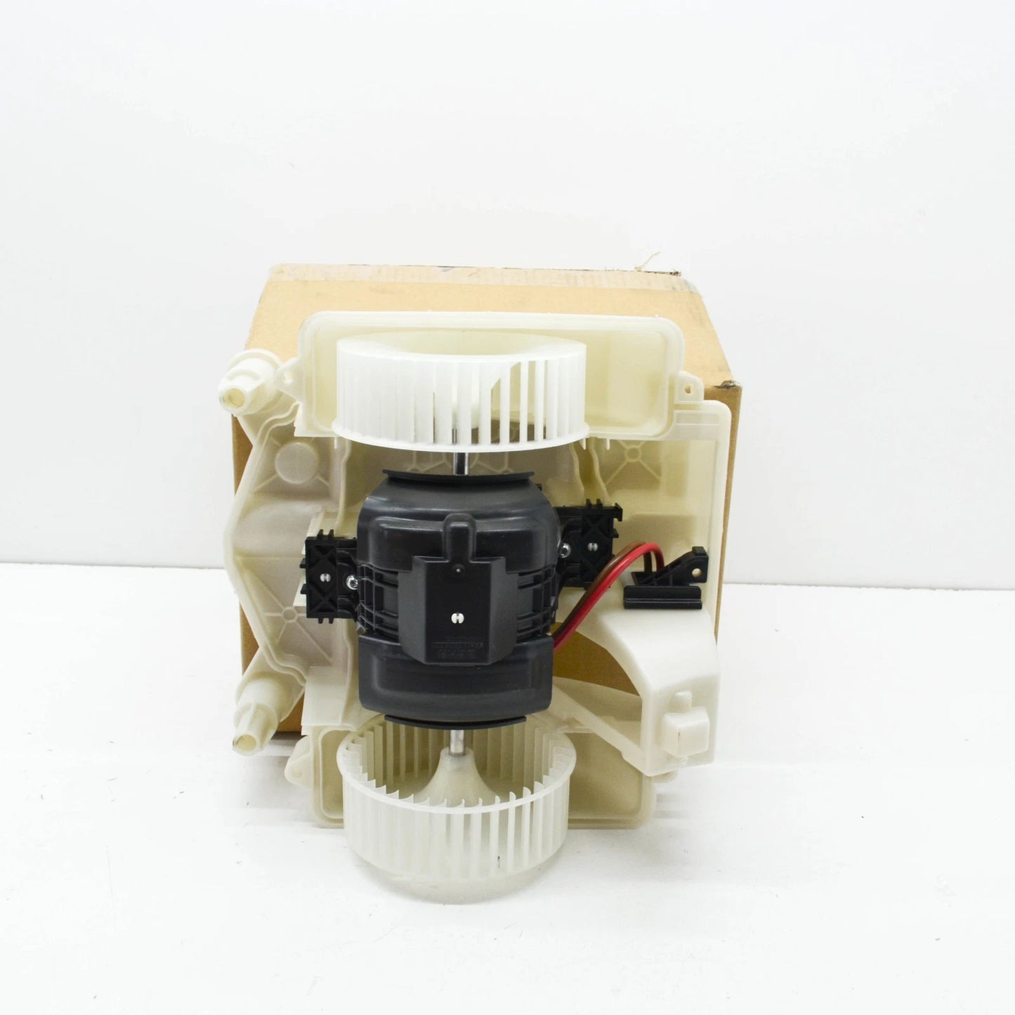 NEW MERCEDES-BENZ S W222 HEATER BLOWER FAN MOTOR A2228202214 ORIGINAL