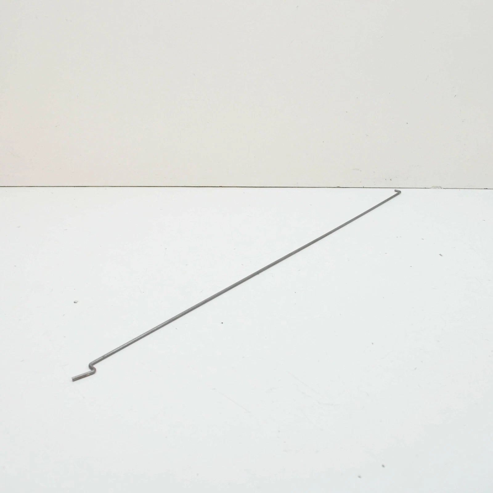 NEW VOLKSWAGEN AMAROK 2H RETAINI9NG ROPE PULL ROD 2H5829217 ORIGINAL