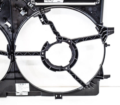 NEW AUDI A4 B 2.0 TDI 130KW ENGINE RADIATOR FAN BRACKET 8K0121207A ORIGINAL