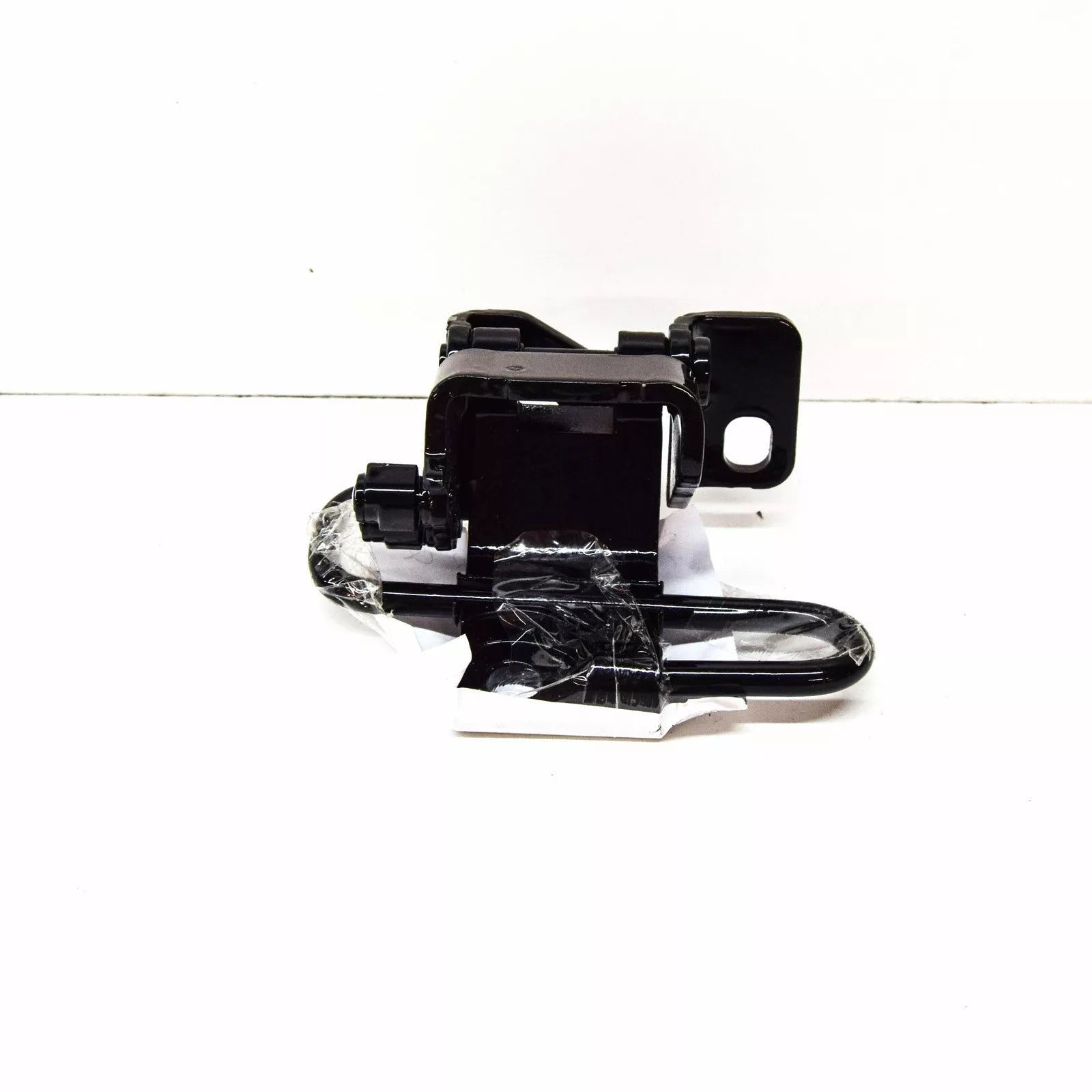 NEW VOLKSWAGEN GOLF MK5 FRONT RIGHT DOOR LOWER HINGE 1K0831412Q ORIGINAL