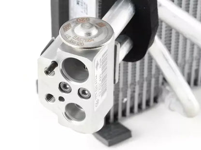 NEW VW TOUAREG 7P MK2 EVAPORATOR WITH EXPANSION VALVE LHD 7P0820101B ORIGINAL