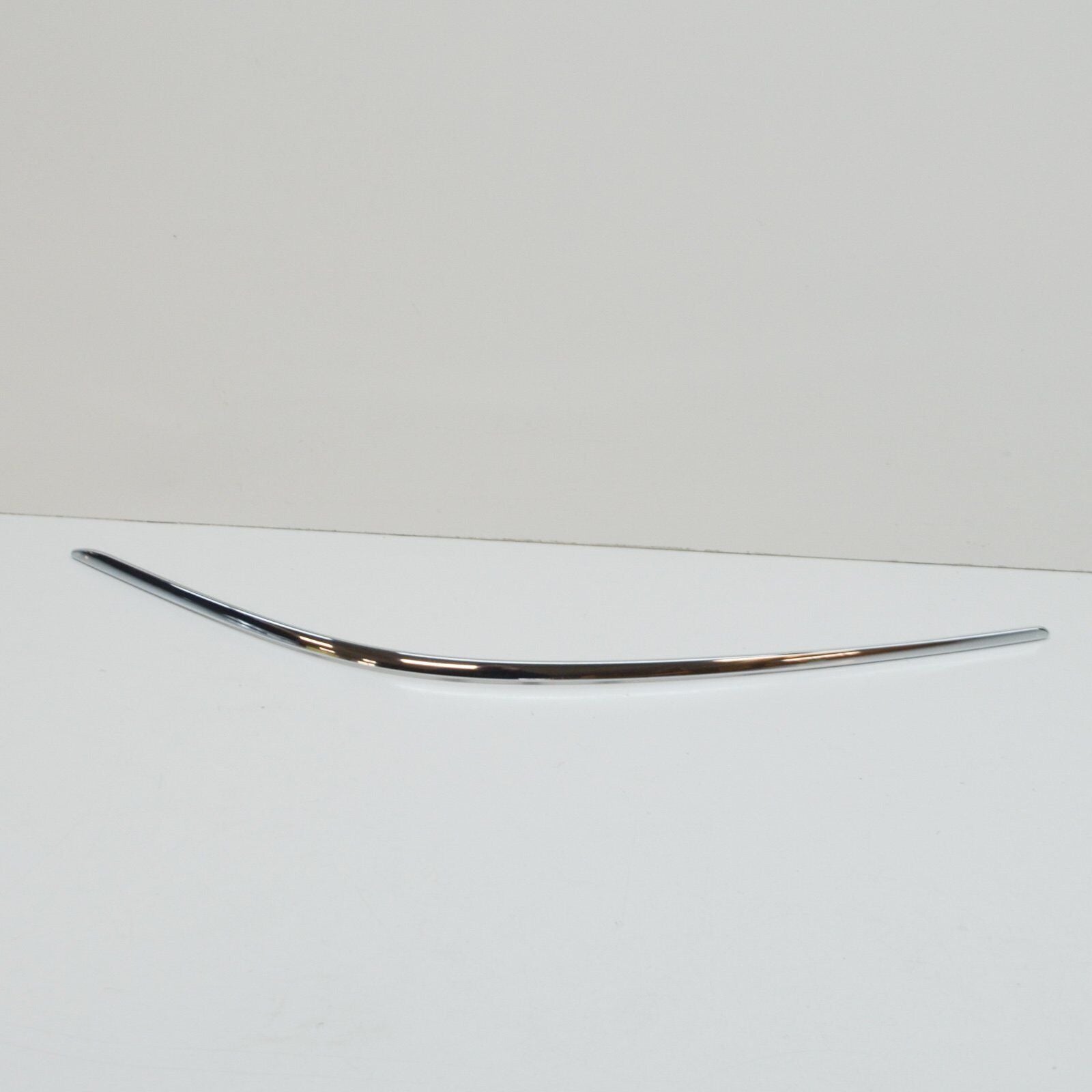 NEW MB CLS C218 FRONT BUMPER RIGHT CHROME MOULDING TRIM A2188850221 ORIGINAL