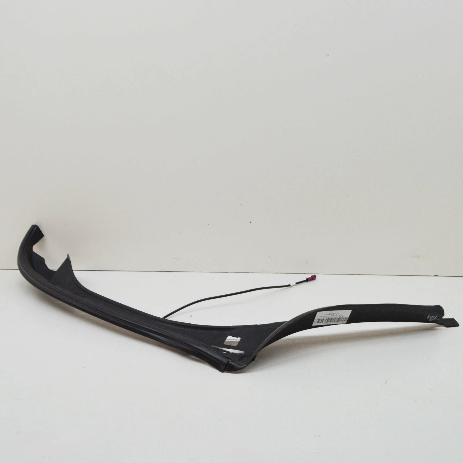 NEW MERCEDES-BENZ R W251 REAR LEFT D-PILLAR PANEL COVER A25169007309051 ORIGINAL