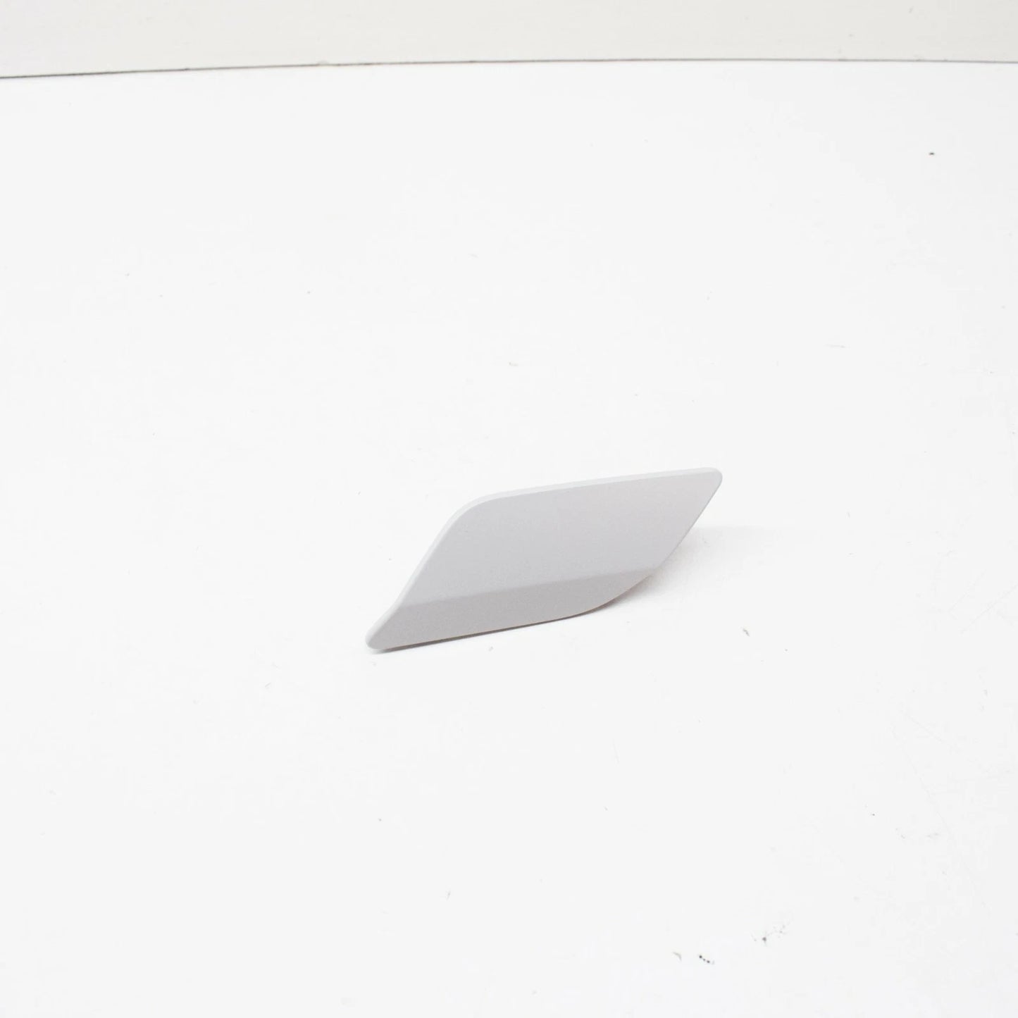 NEW VOLKSWAGEN TOURAN 1T LEFT HEADLIGHT WASHER COVER 1T0955109BGRU