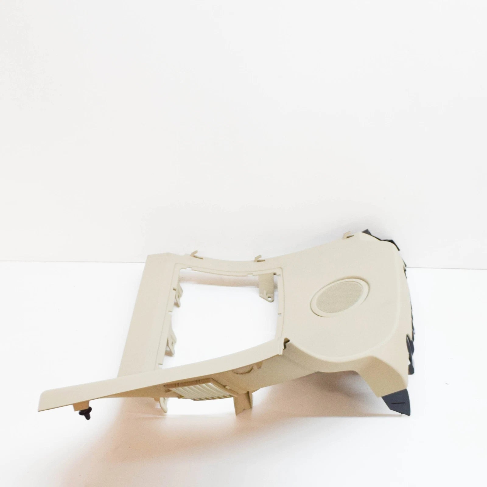 NEW BMW Z4 E85 REAR LEFT TOP LATERAL PANEL TRIM 51437055405 7055405 ORIGINAL