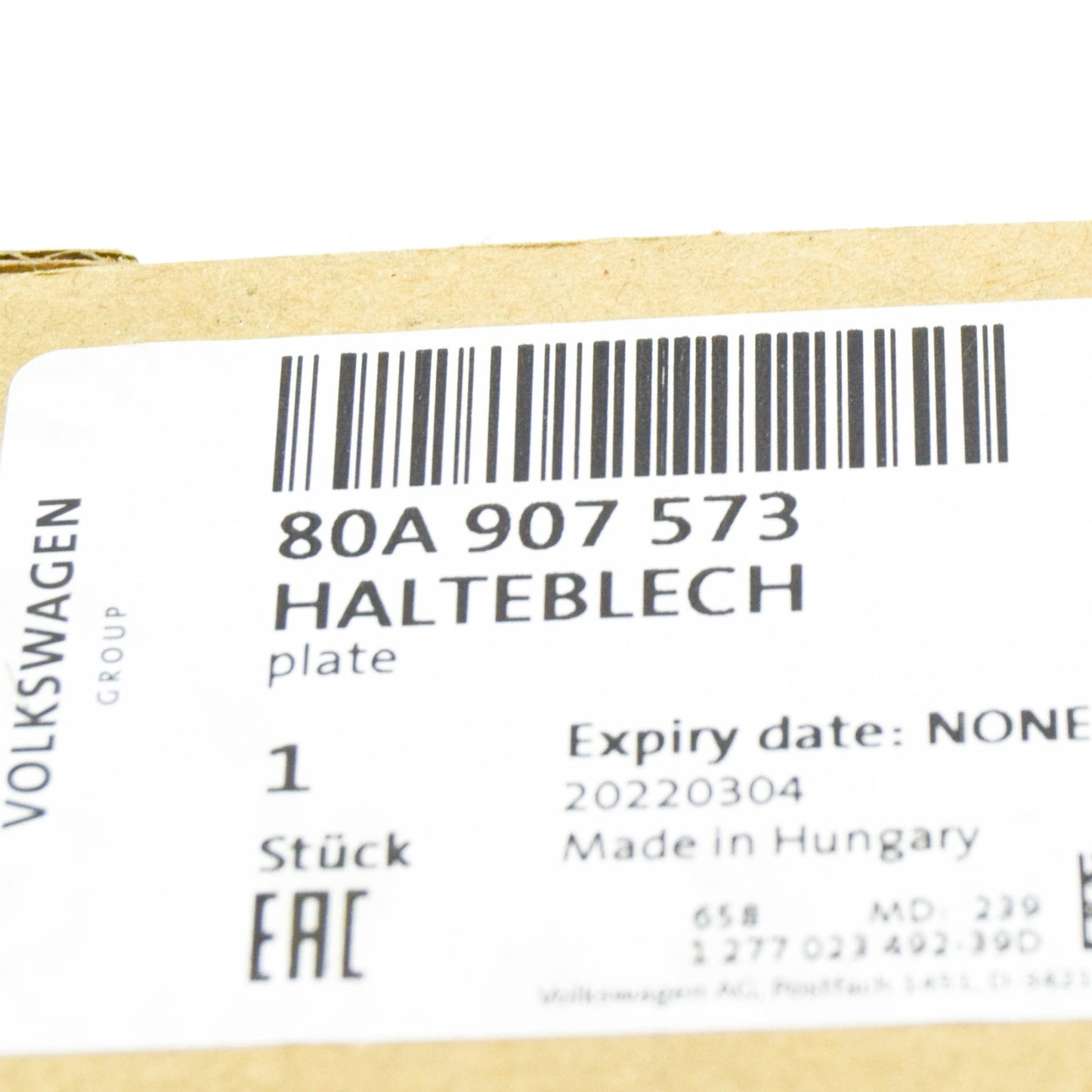 NEW AUDI Q5 FY FRONT LEFT RADAR SENSOR RETAINING PLATE 80A907573 ORIGINAL