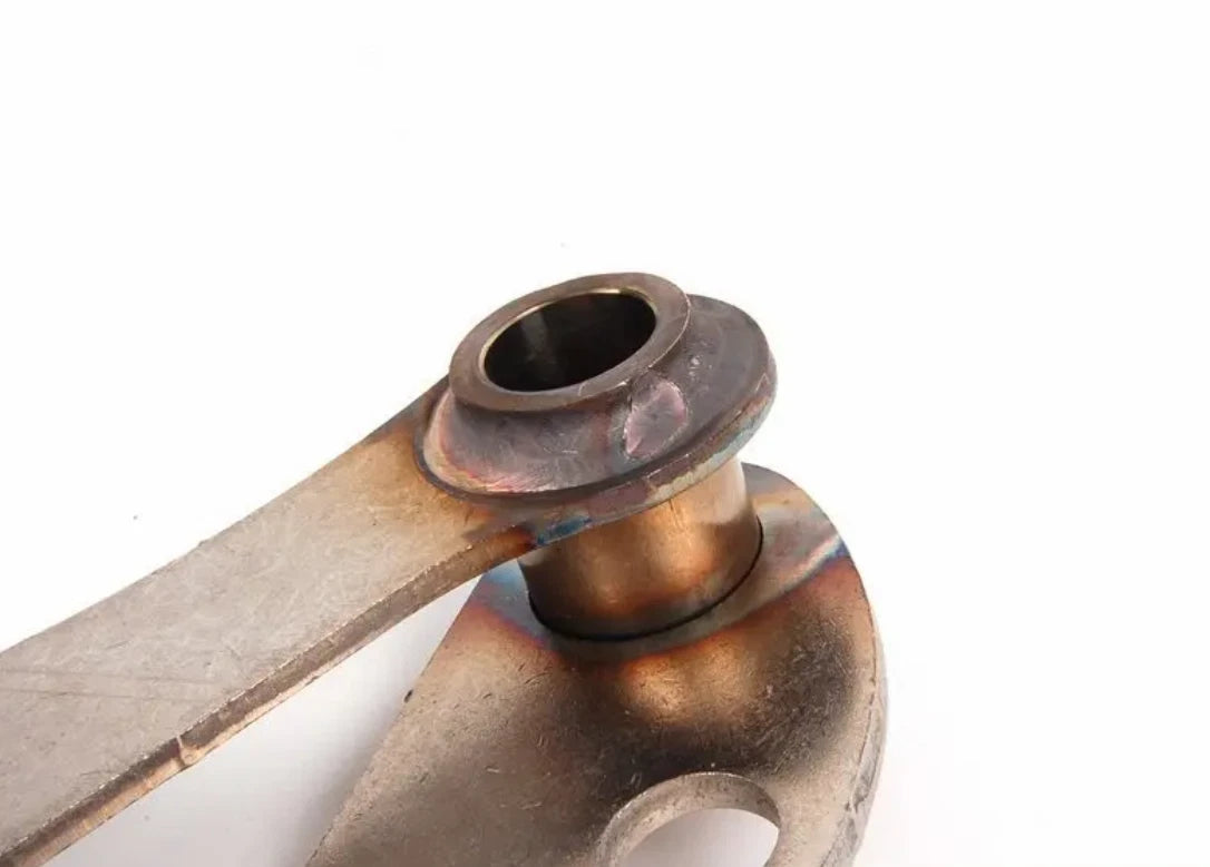 NEW BMW 1 E82 CATALYTIC CONVERTER NEAR ENGINE HOLDER 18207553609 7553609