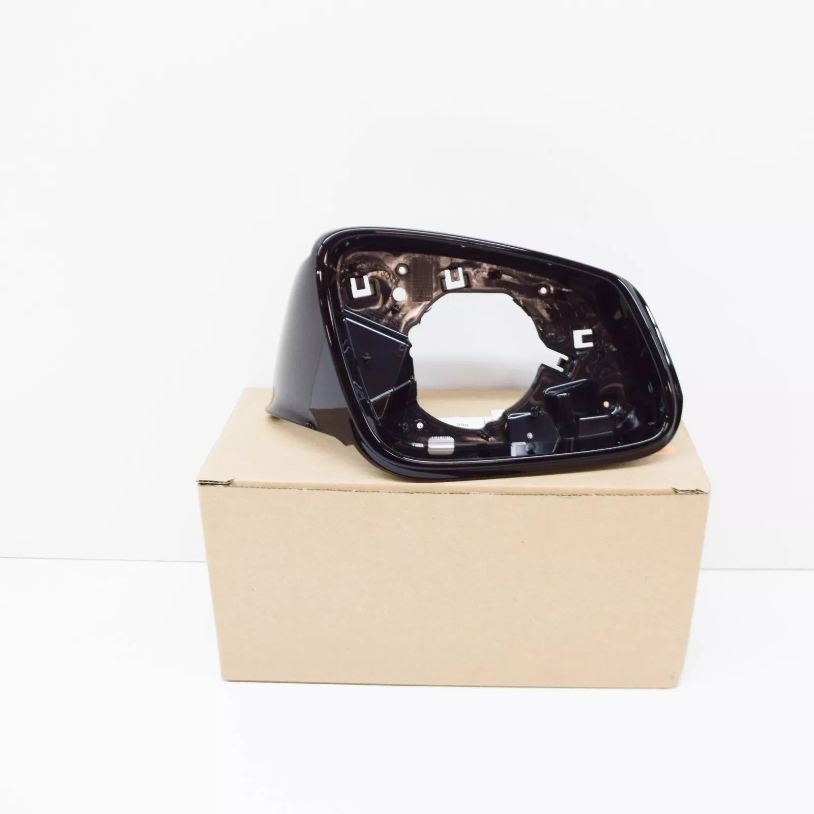 NEW BMW X2 F39 FRONT RIGHT MIRROR SUPPORTING RING 51169449380 ORIGINAL