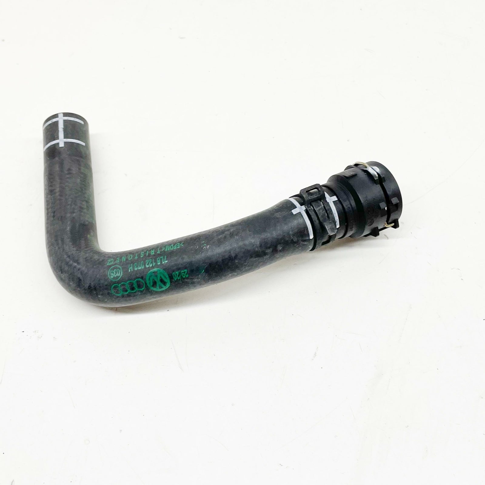 NEW AUDI Q7 4L COOLANT HOSE 7L6122073H ORIGINAL