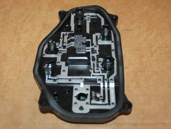 NEW VW TRANSPORTER VI T6 REAR LEFT TAIL LIGHT BULB CARRIER 7E0945257B ORIGINAL