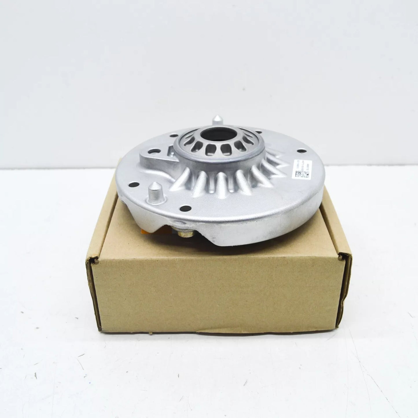 NEW BMW X2 F39 FRONT STRUT MOUNT GUIDE SUPPORT 31336892617 6892617 ORIGINAL