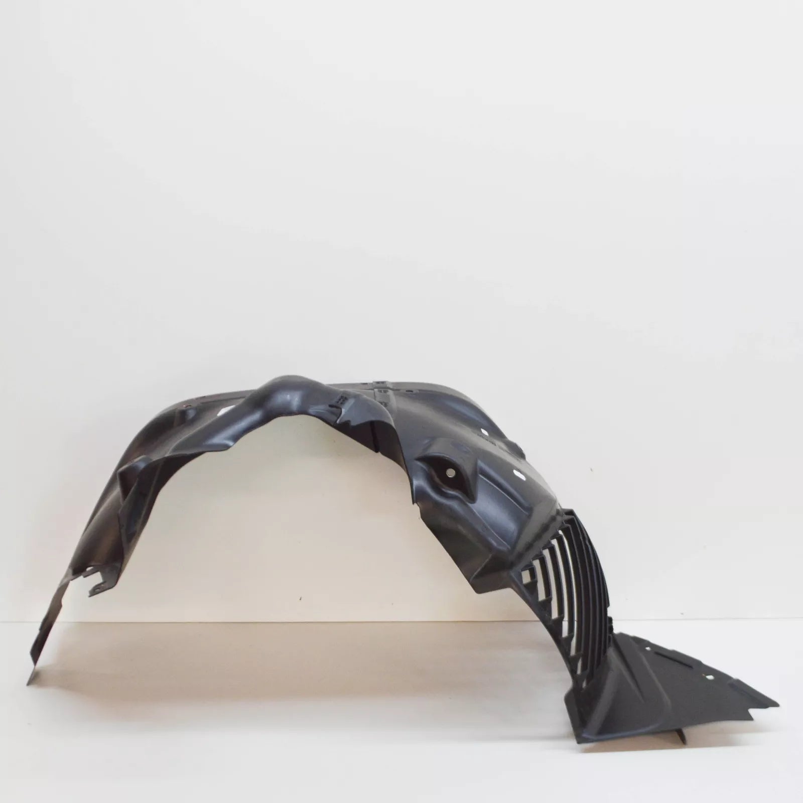 NEW MERCEDES-BENZ G W463 FRONT LEFT WHEEL HOUSE COVERING A4638842700 ORIGINAL