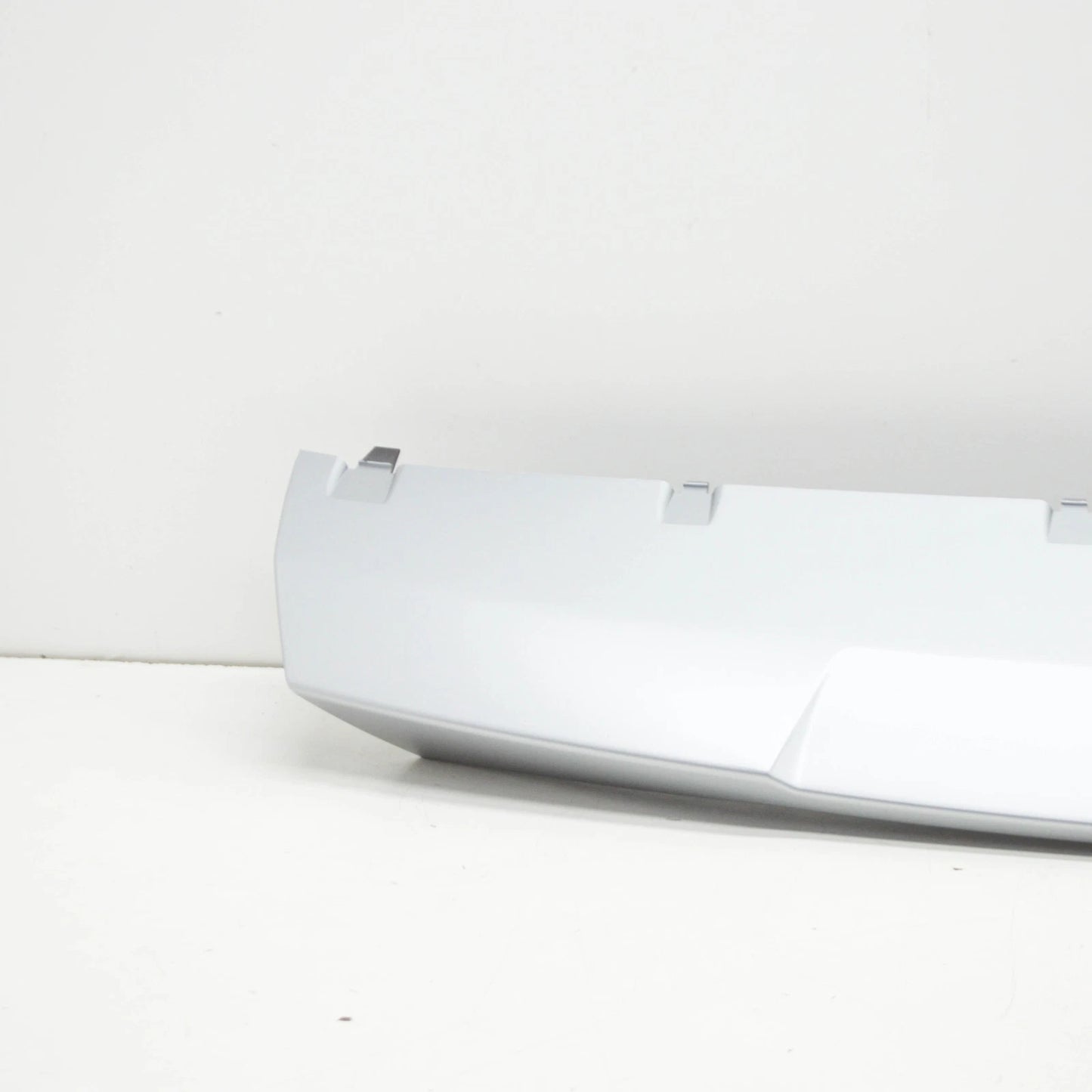 NEW BMW X1 F48 FRONT BUMPER TRIM 51117954213 ORIGINAL