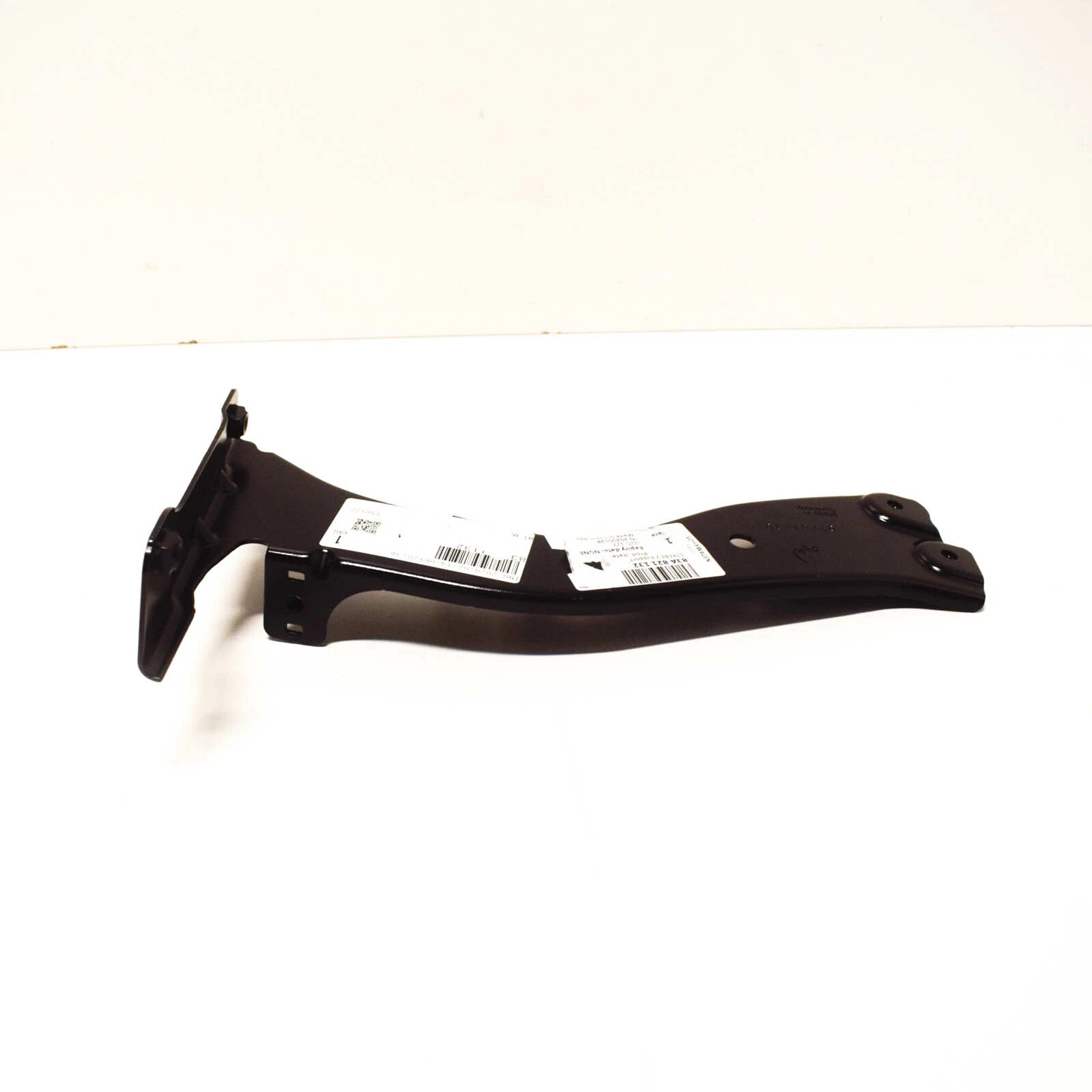 NEW AUDI Q3 F3 FRONT RIGHT FENDER WING BRACKET 83A821132