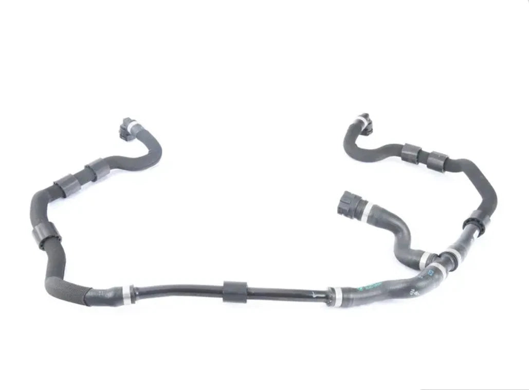 NEW BMW 3 F30, F80 ENGINE COOLANT RESERVOIR HOSE 17128633484 8633484 ORIGINAL