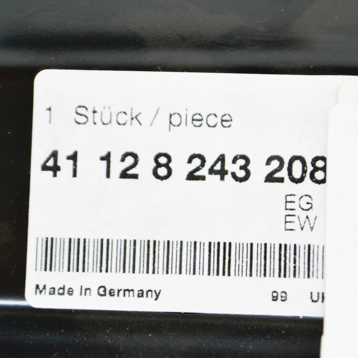 NEW BMW 3 E46 REAR RIGHT TRUNK FLOOR 41128243208 8243208 ORIGINAL