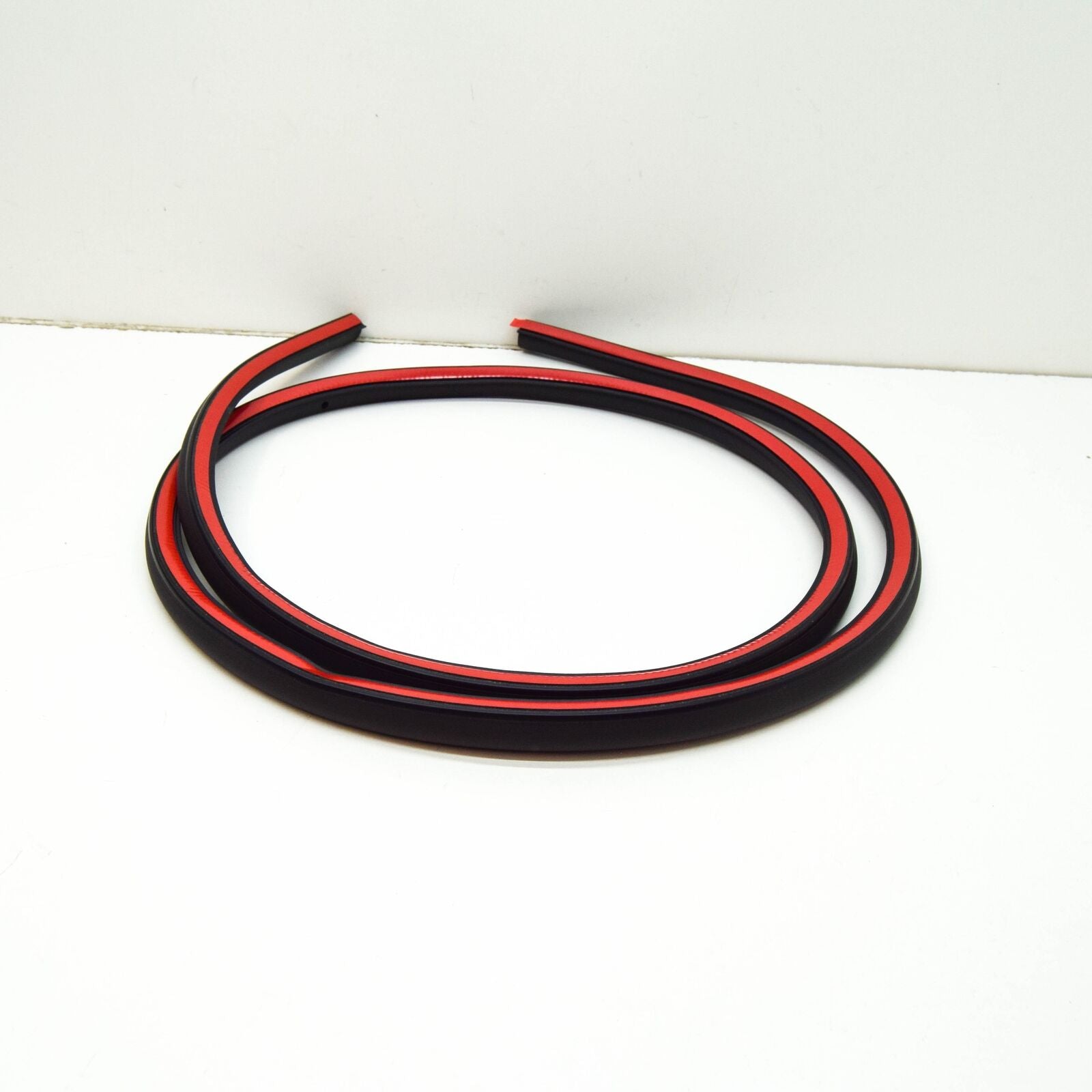 NEW AUDI Q8 4MN REAR RIGHT DOOR SEAL RUBBER 4M8839912 ORIGINAL