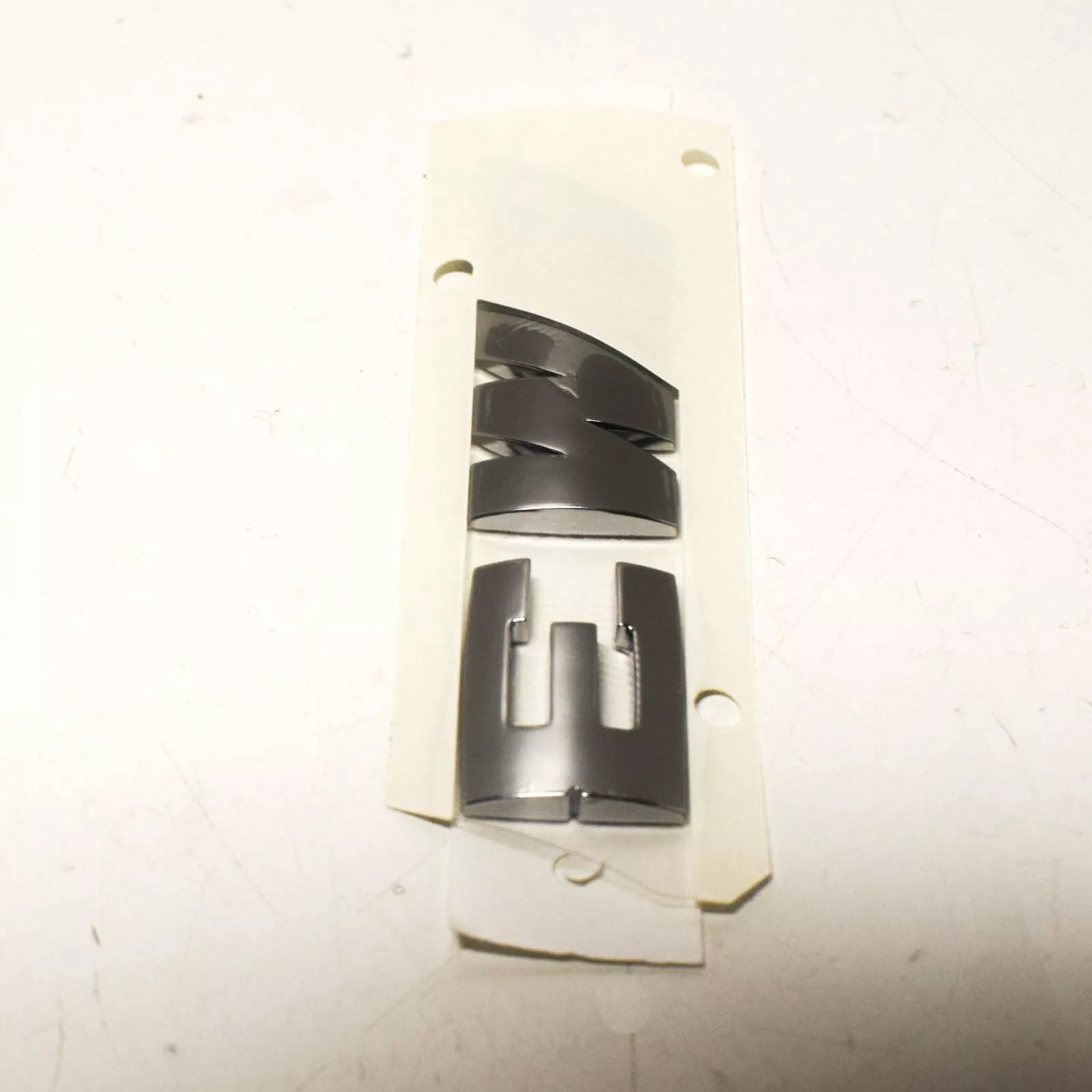 NEW BMW E46 CABRIO TRUNK LID M3 EMBLEM BADGE LOGO SIGN 7893655 51147893655