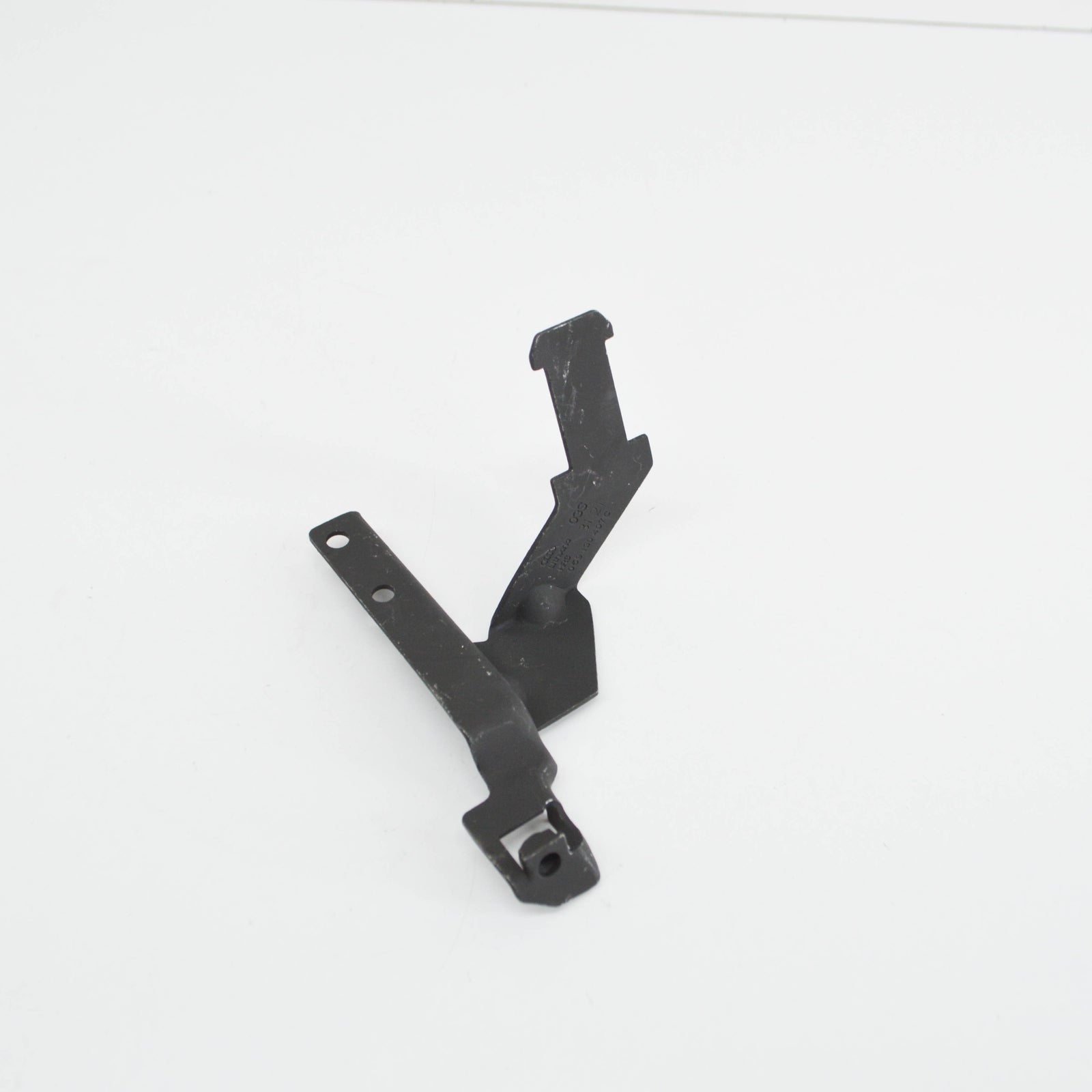 NEW AUDI Q7 4L HIGH PRESSURE PUMP BRACKET 059130407C ORIGINAL