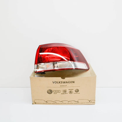 NEW VW GOLF MK6 REAR RIGHT OUTER TAILLIGHT 5K0945096M