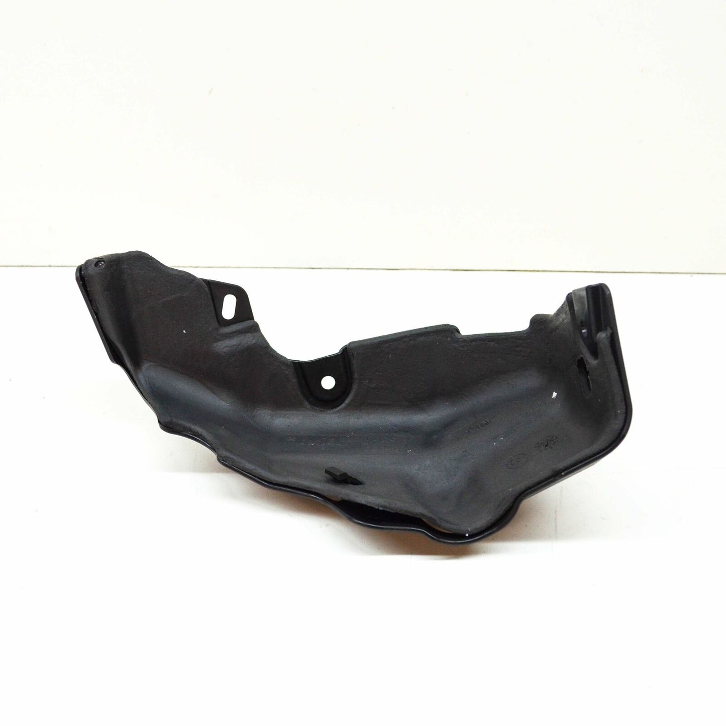 NEW MB E W212 ENGINE HIGH PRESSURE PUMP INSULATION HOUSING A2762200000 ORIGINAL