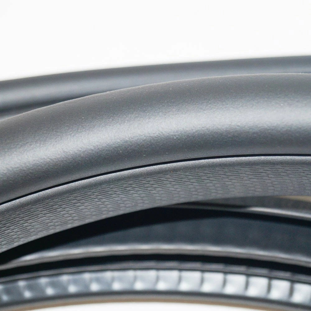 NEW MERCEDES BENZ B W246 FRONT LEFT DOOR RUBBER SEAL A2466920076 ORIGINAL