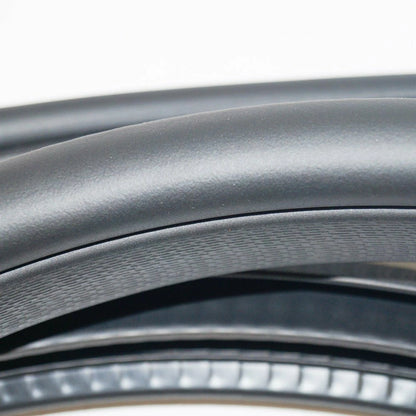 NEW MERCEDES BENZ B W246 FRONT LEFT DOOR RUBBER SEAL A2466920076 ORIGINAL