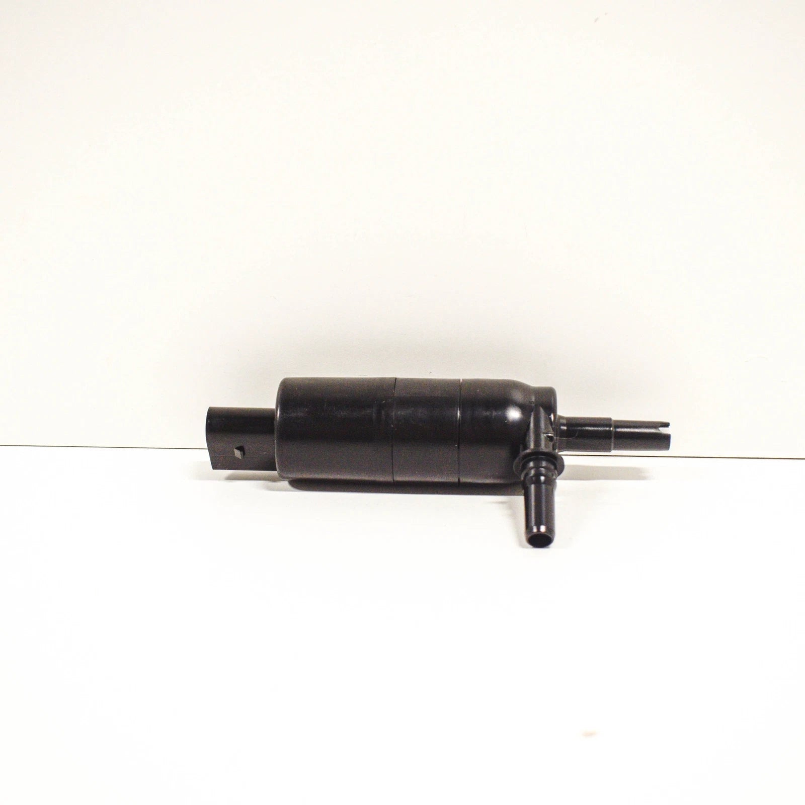 NEW BMW 1 F20 HEADLIGHTS WASHER PUMP 67637217792 7217792 ORIGINAL