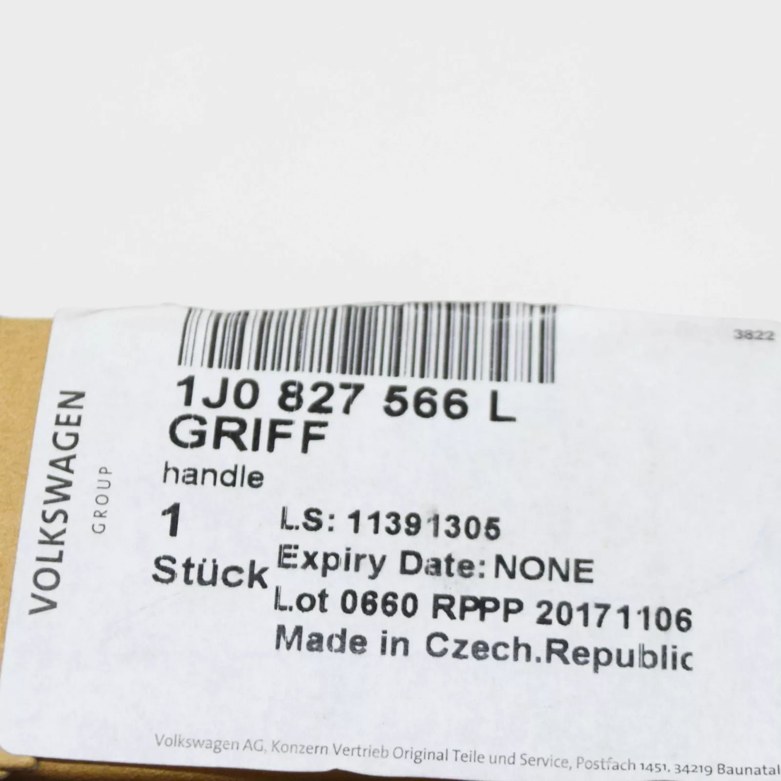 NEW VOLKSWAGEN BORA 1J REAR TRUNK HATCH HANDLE 1J0827566L