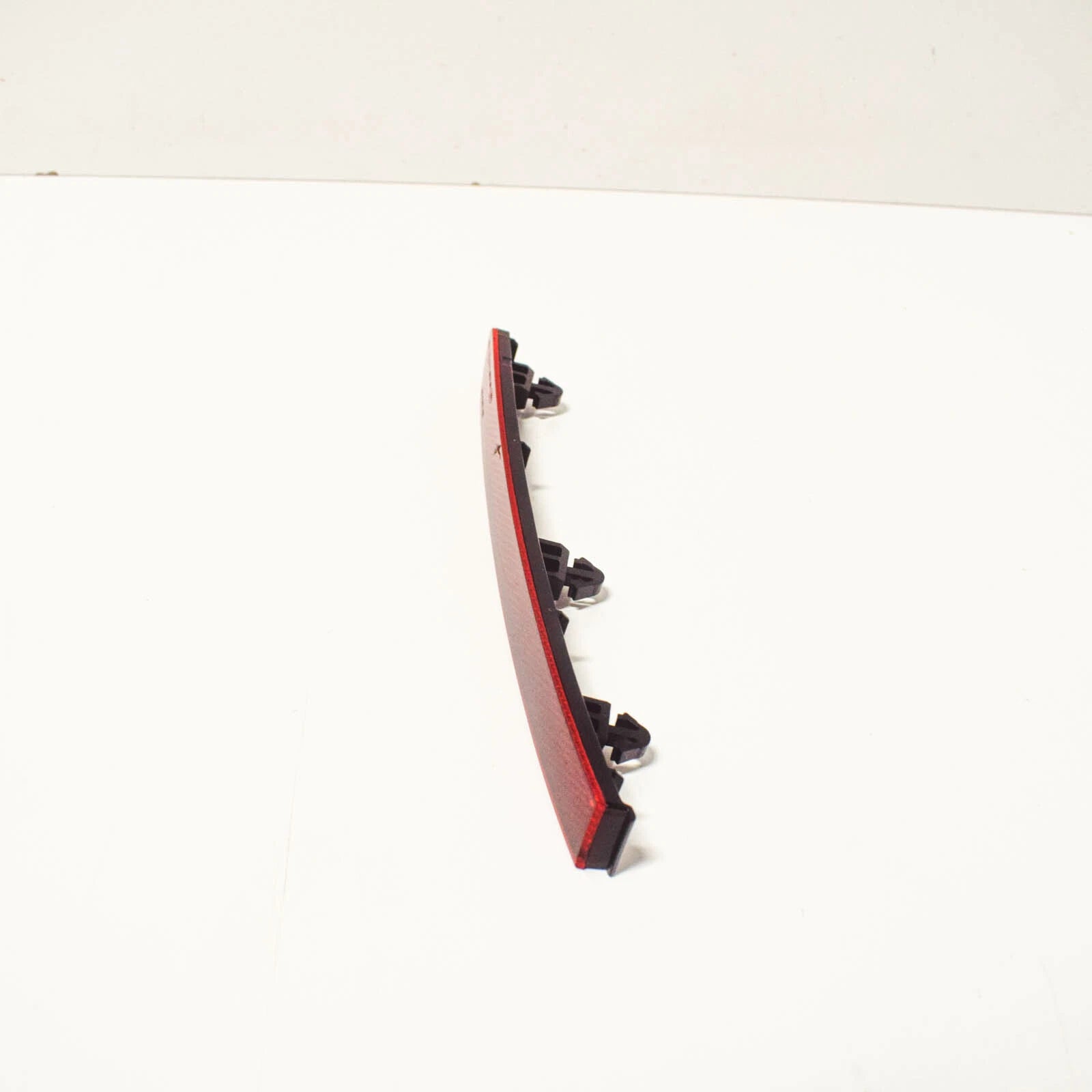 NEW VOLKSWAGEN TIGUAN 5N REAR BUMPER LEFT REFLECTOR 5NA945105A 2016