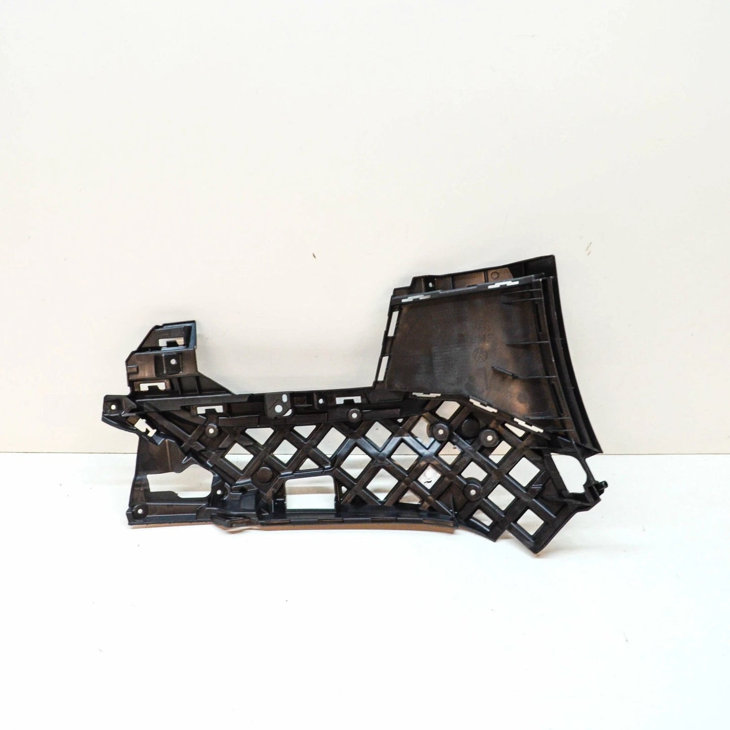 NEW VOLKSWAGEN ARTEON 3H7 FRONT LEFT BUMPER BRACKET GUIDE 3G8807177D