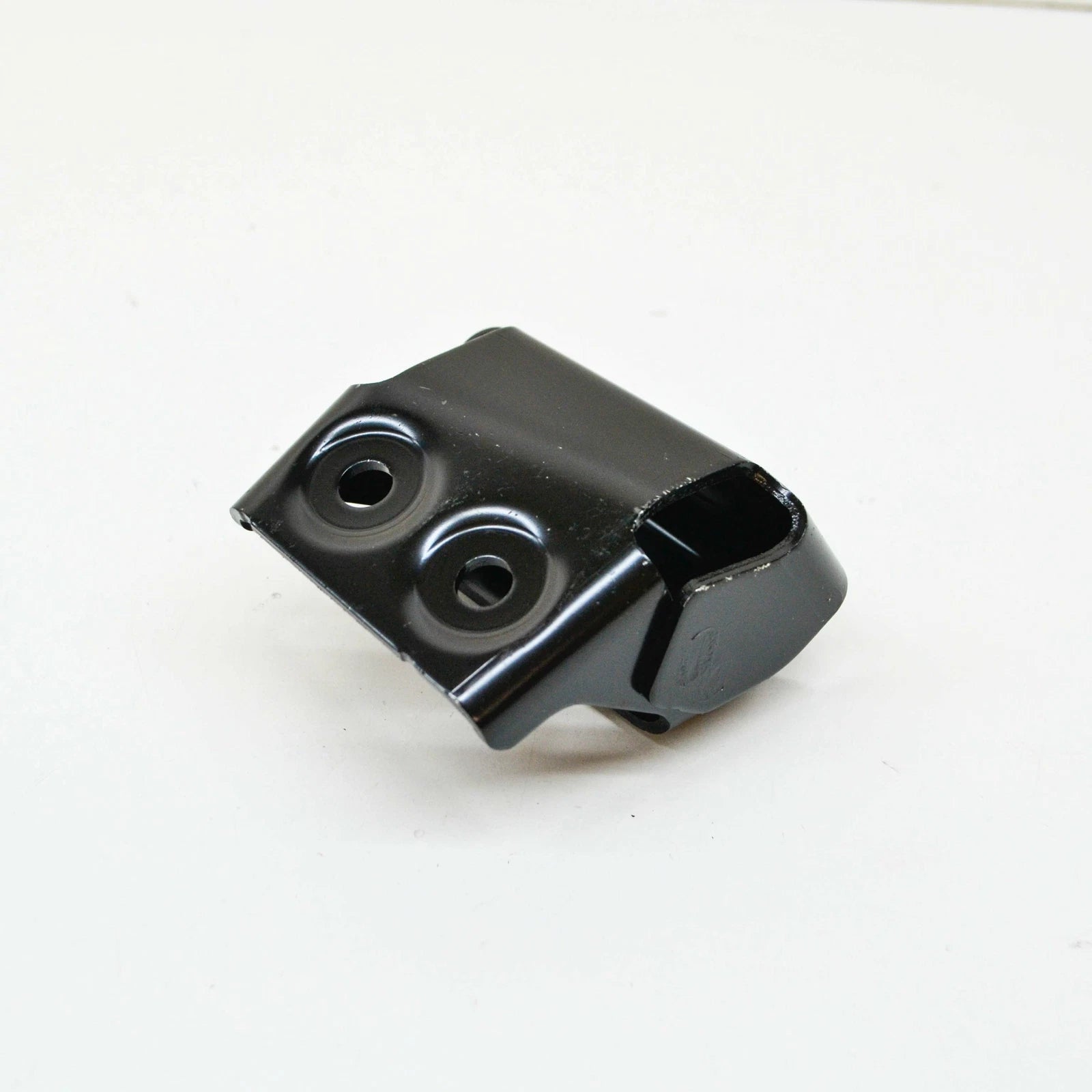 NEW AUDI Q7 4M REAR LEFT FLOOR SIDE RAIL BRACKET 4M0803691 ORIGINAL