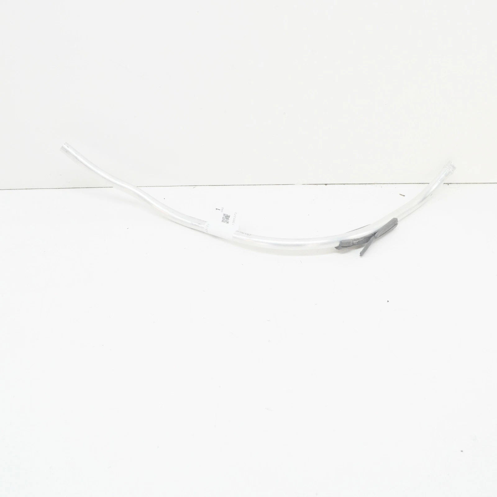 NEW VW TOURAN 1T HANDBRAKE CABLE GUIDE TUBE 1T0711951B ORIGINAL