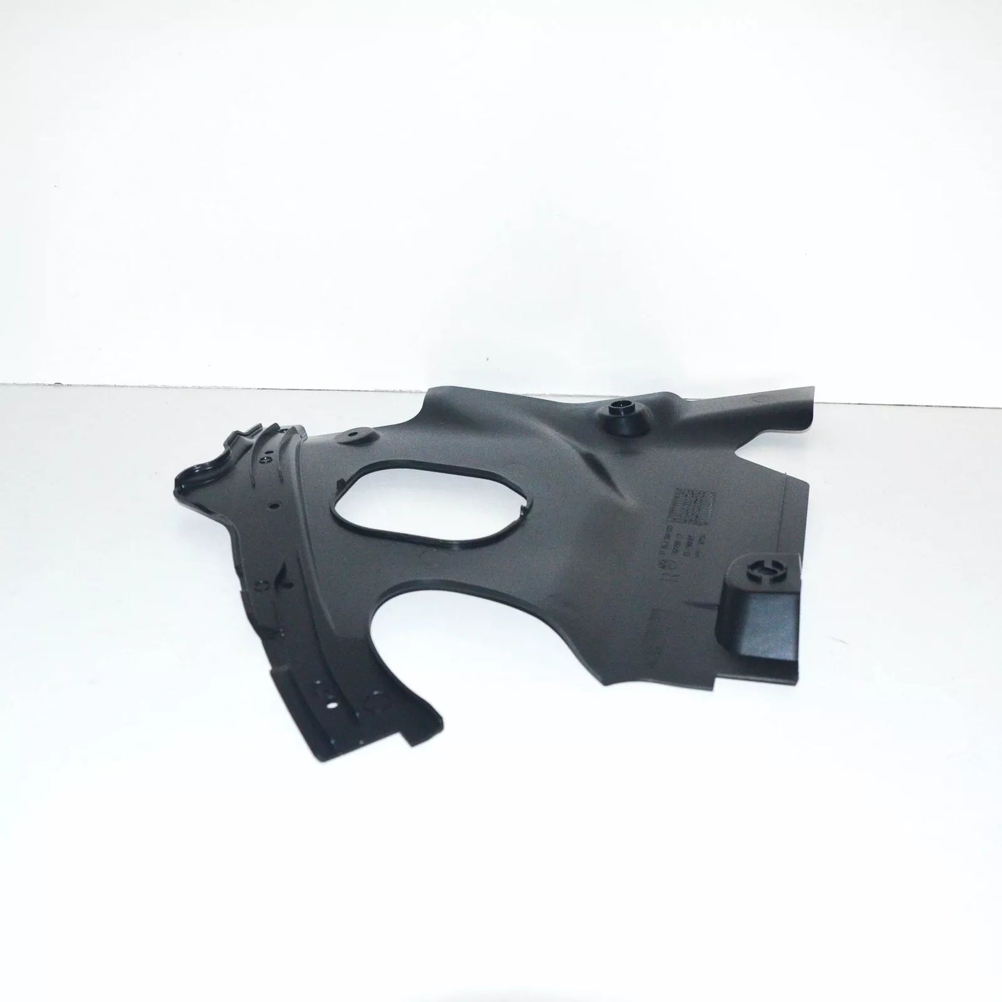 NEW BMW X3 G01 UPPER RIGHT ENGINE COMPARTMENT COVER 51767397490 ORIGINAL