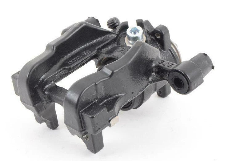 NEW AUDI A3 8V REAR RIGHT BRAKE CALIPER HOUSING 8V0615424E ORIGINAL