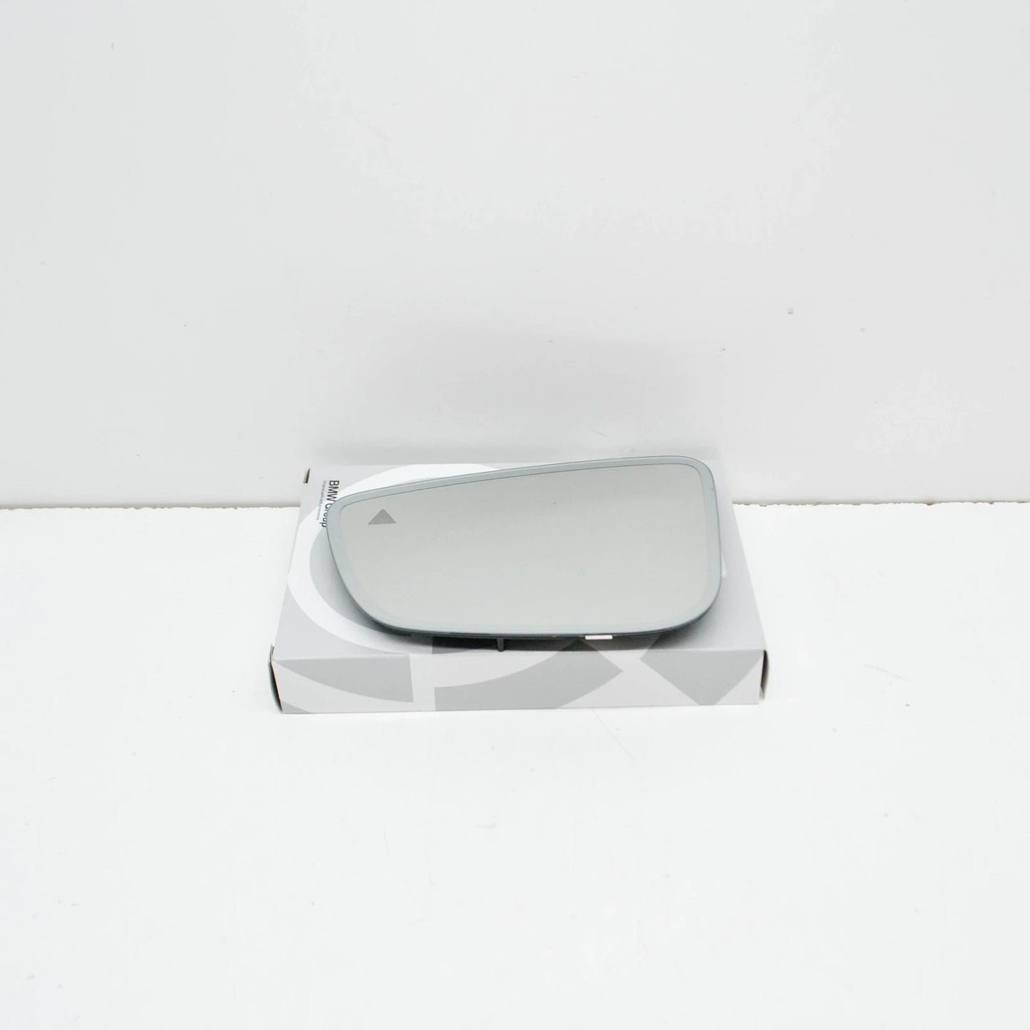 NEW BMW 5 G30 FRONT LEFT DOOR MIRROR GLASS LHD 51167407167 7407167 ORIGINAL