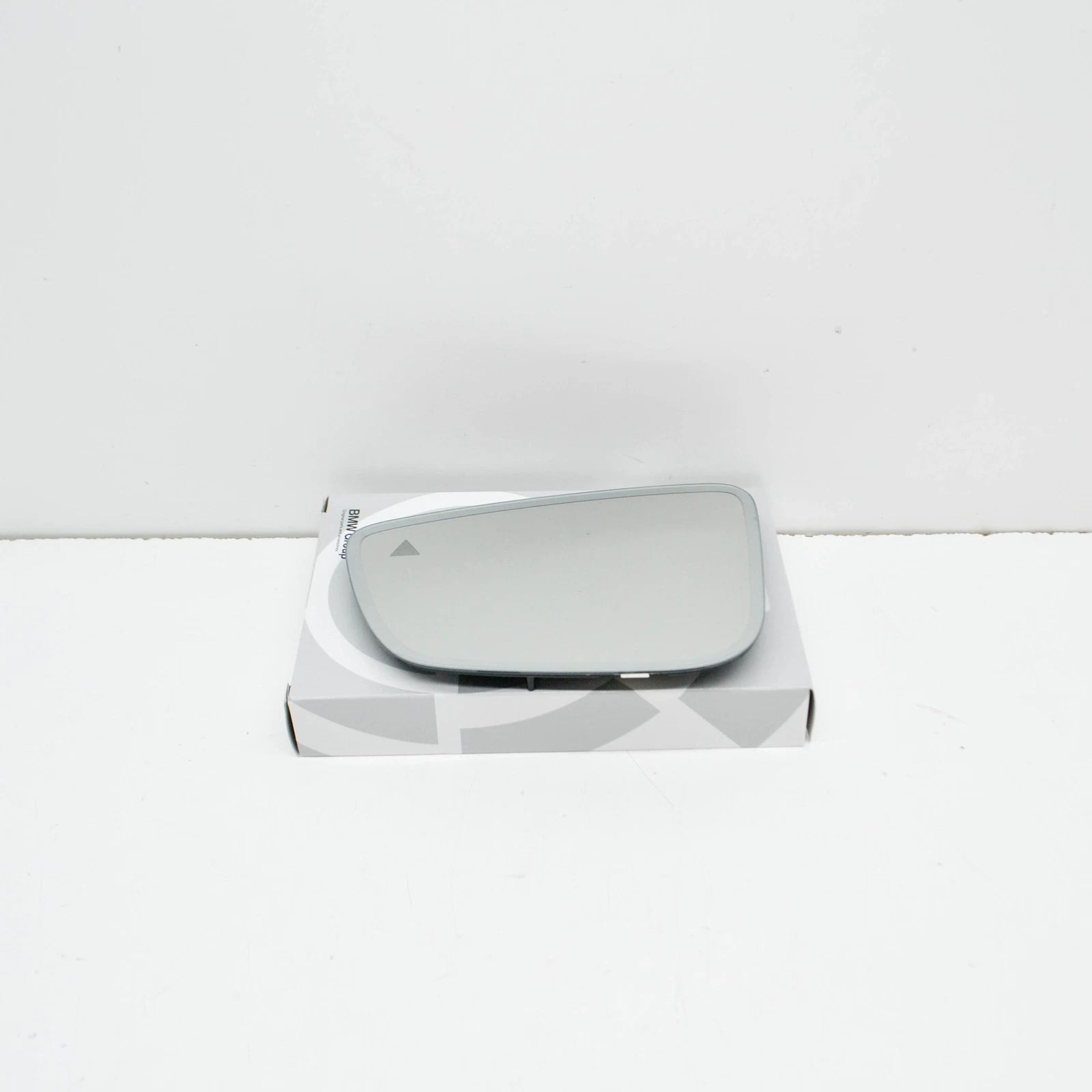 NEW BMW 5 G30 FRONT LEFT DOOR MIRROR GLASS LHD 51167407167 7407167 ORIGINAL