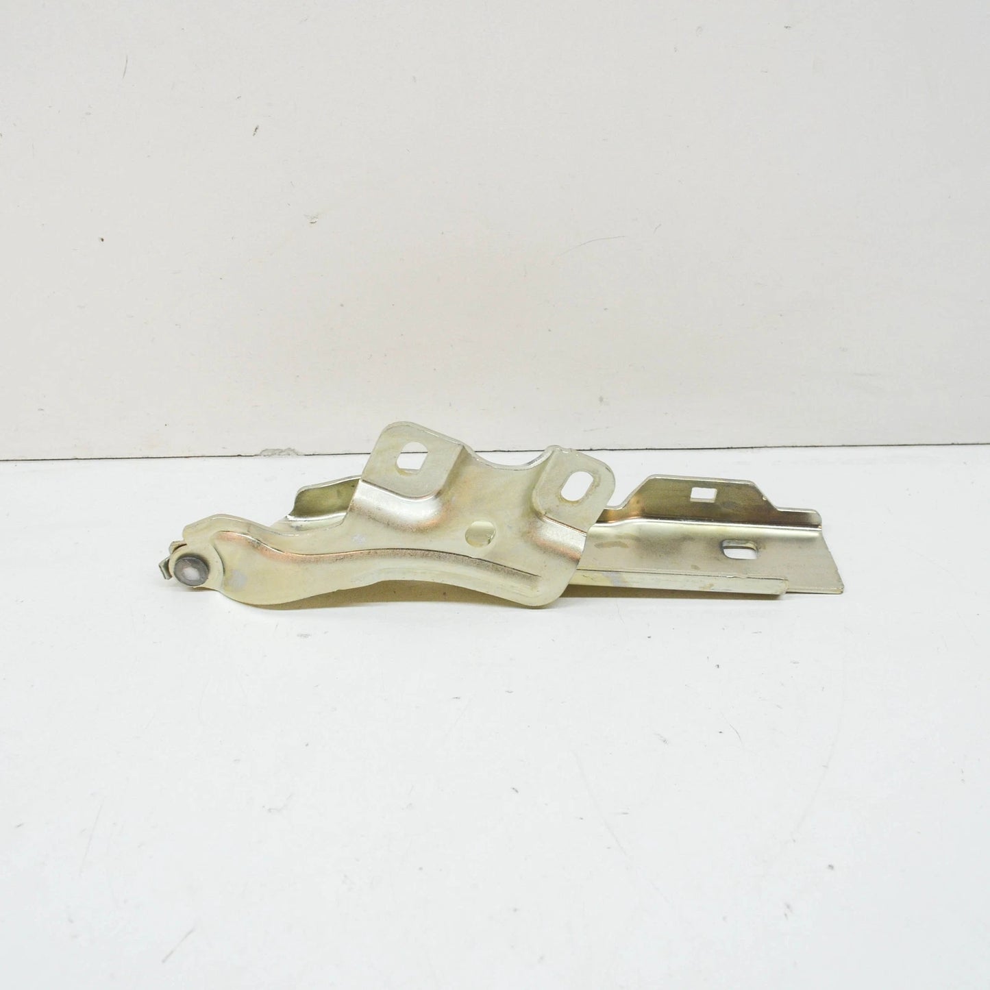 NEW AUDI A1 S1 GB FRONT RIGHT BONNET HOOD HINGE 82A823302 ORIGINAL