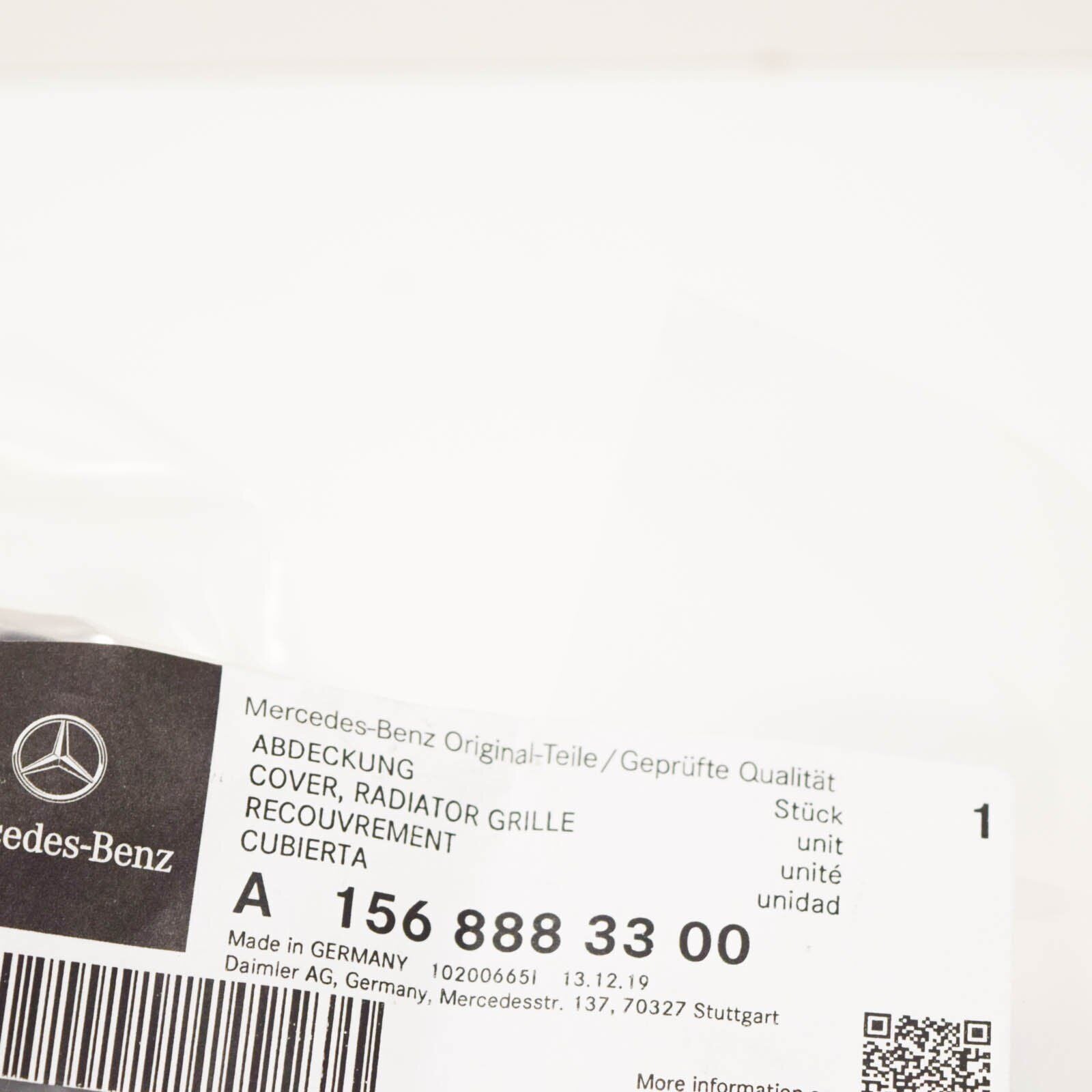 NEW MB GLA X156 FRONT BUMPER RADIATOR GRILLE CAMERA TRIM A1568883300 ORIGINAL