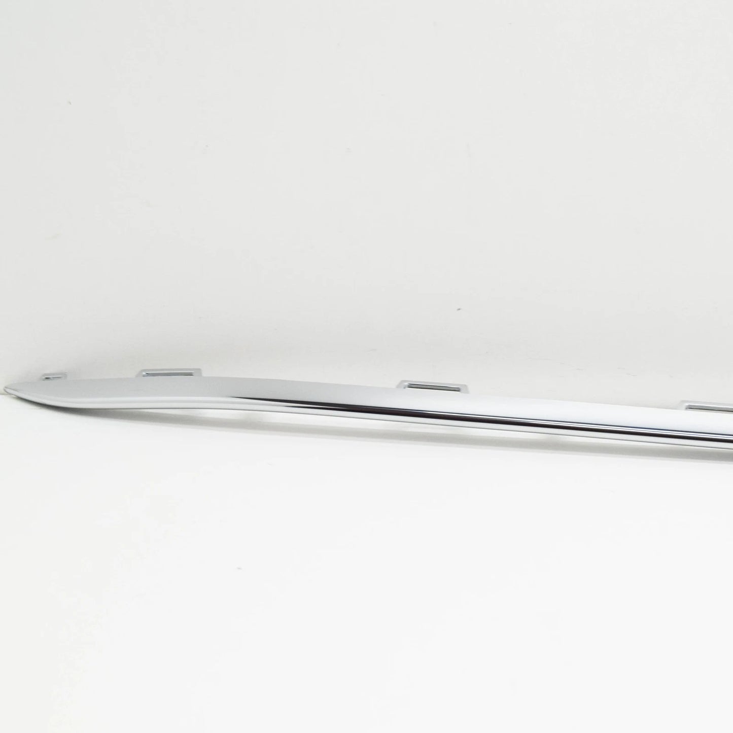 NEW MERCEDES-BENZ B W246 FRONT BUMPER BOTTOM TRIM STRIP A2468852321 ORIGINAL