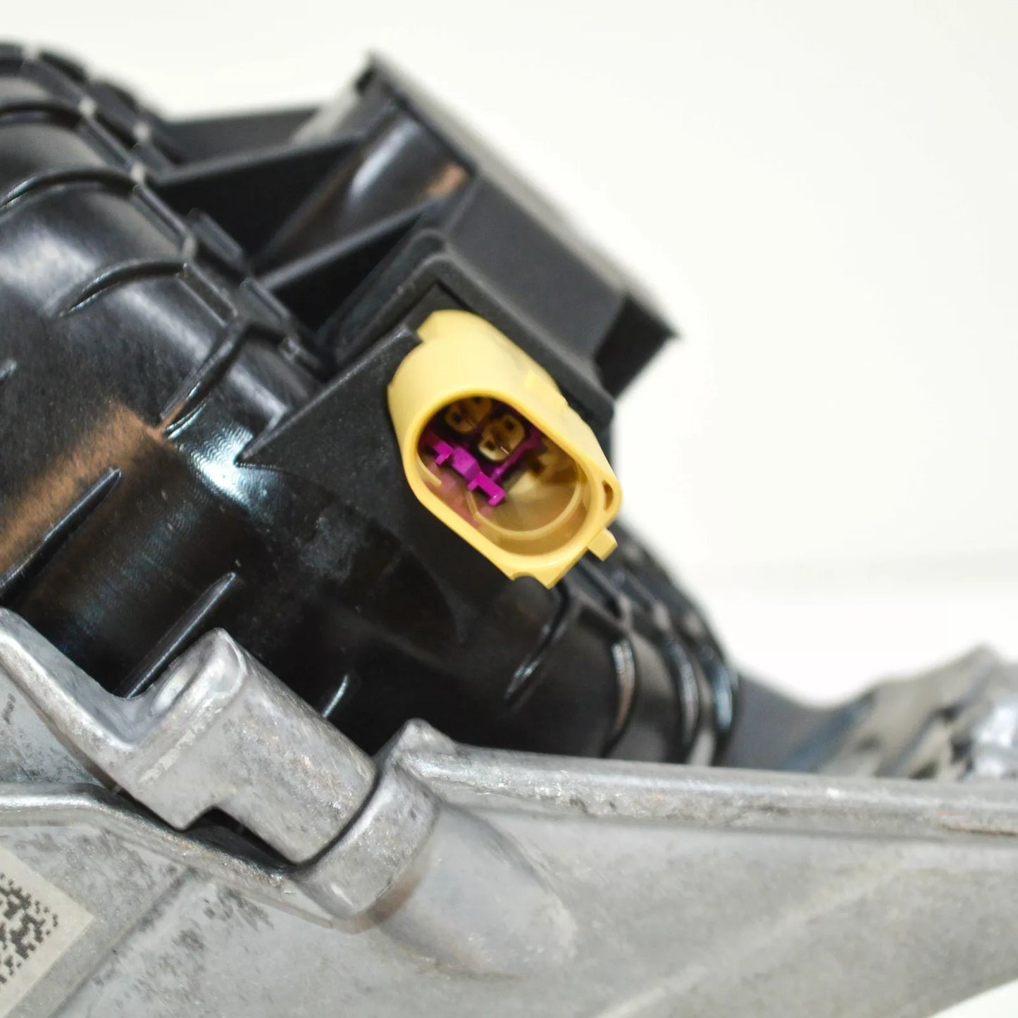 NEW AUDI Q7 4M LEFT SIDE ENGINE MOUNT 4M0199371FF ORIGINAL