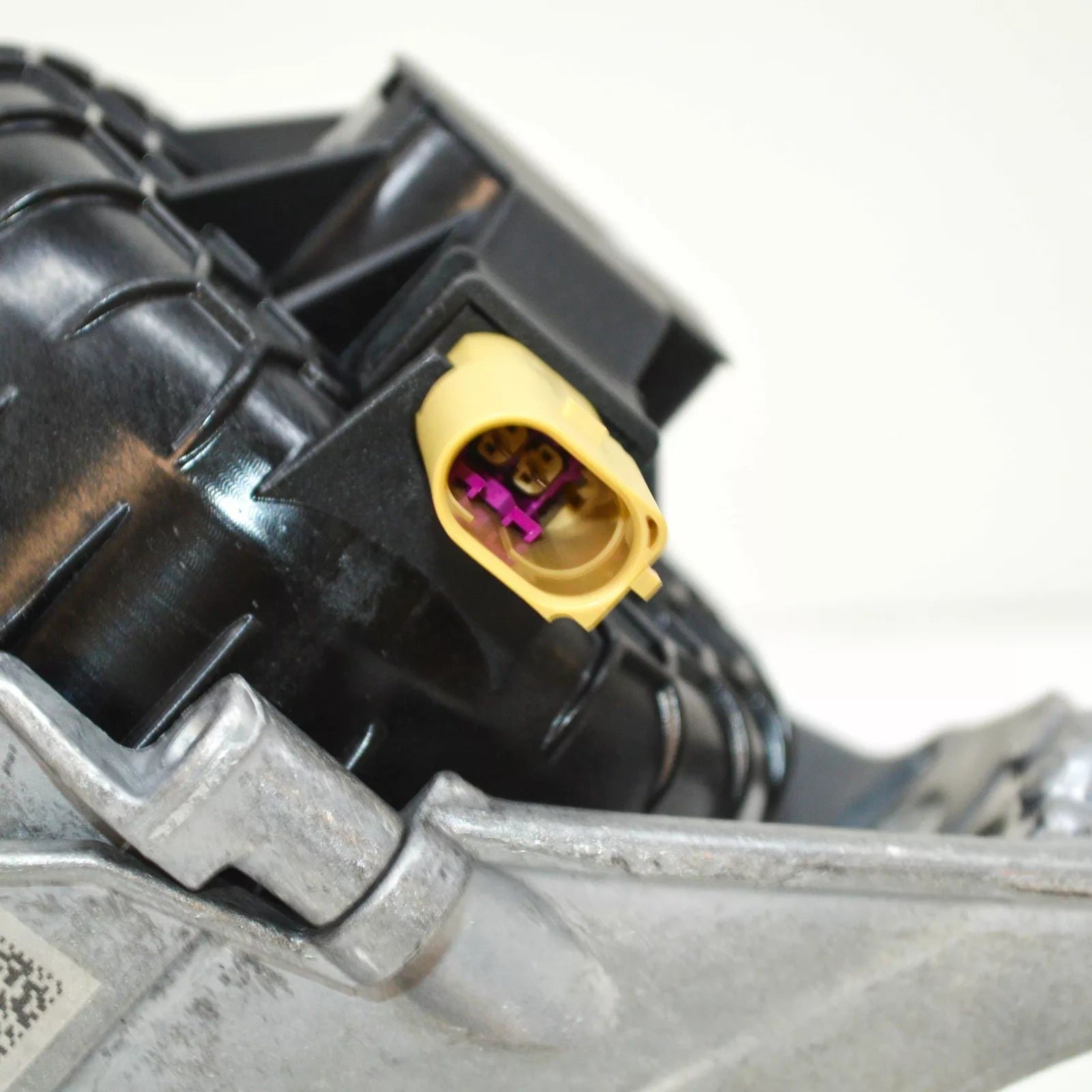 NEW AUDI Q7 4M LEFT SIDE ENGINE MOUNT 4M0199371FF ORIGINAL