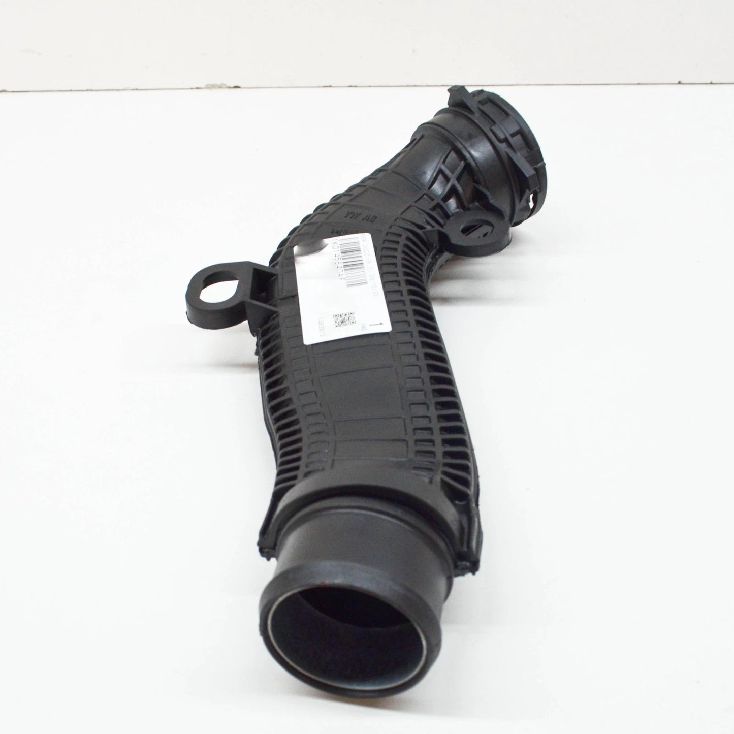 NEW AUDI A3 SPORTBACK 8P RIGHT INTERCOOLER PRESSURE PIPE 1K0145840AF