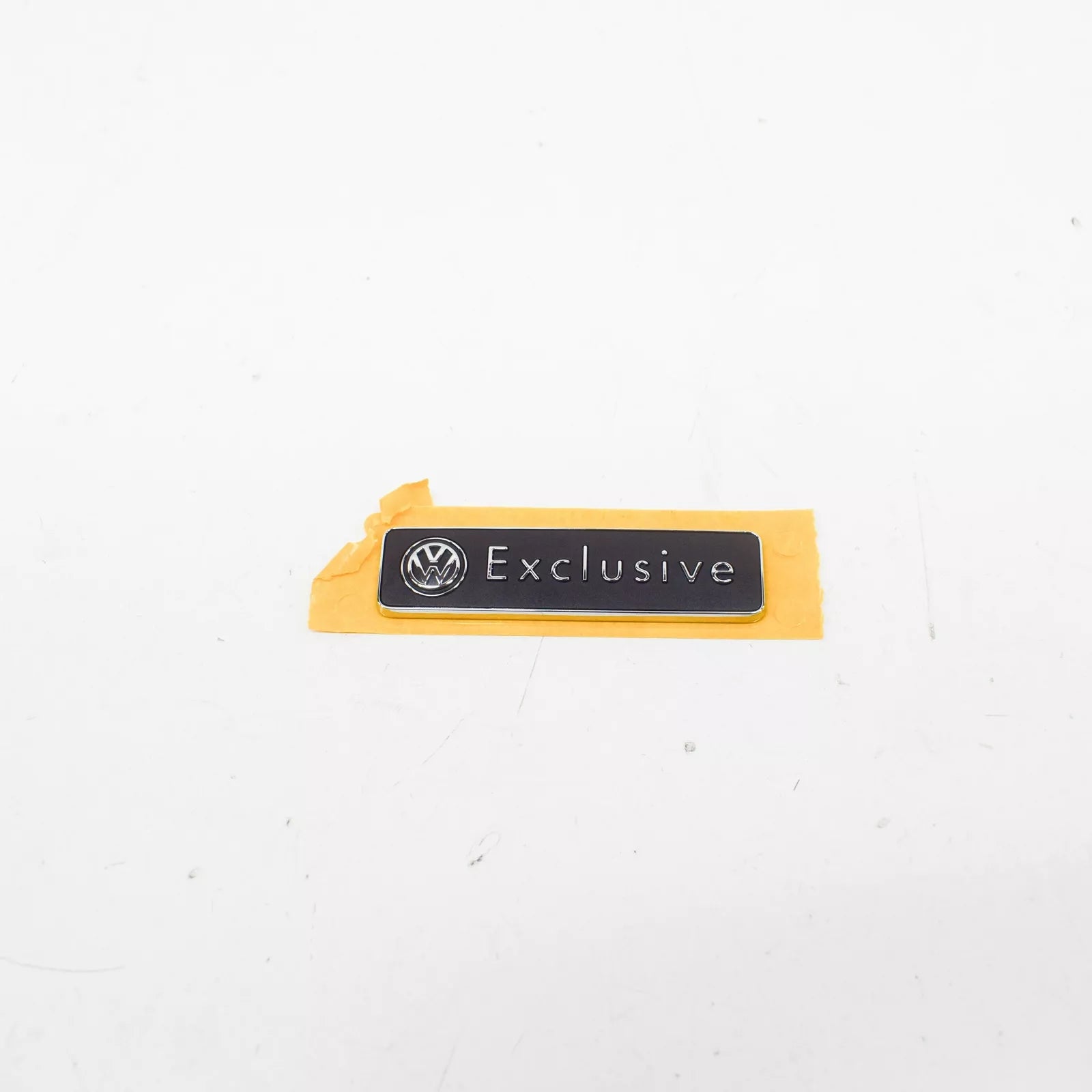 NEW VOLKSWAGEN TOUAREG 7L TRUNK LID EXCLUSIVE BADGE EMBLEM 1K0853688F739