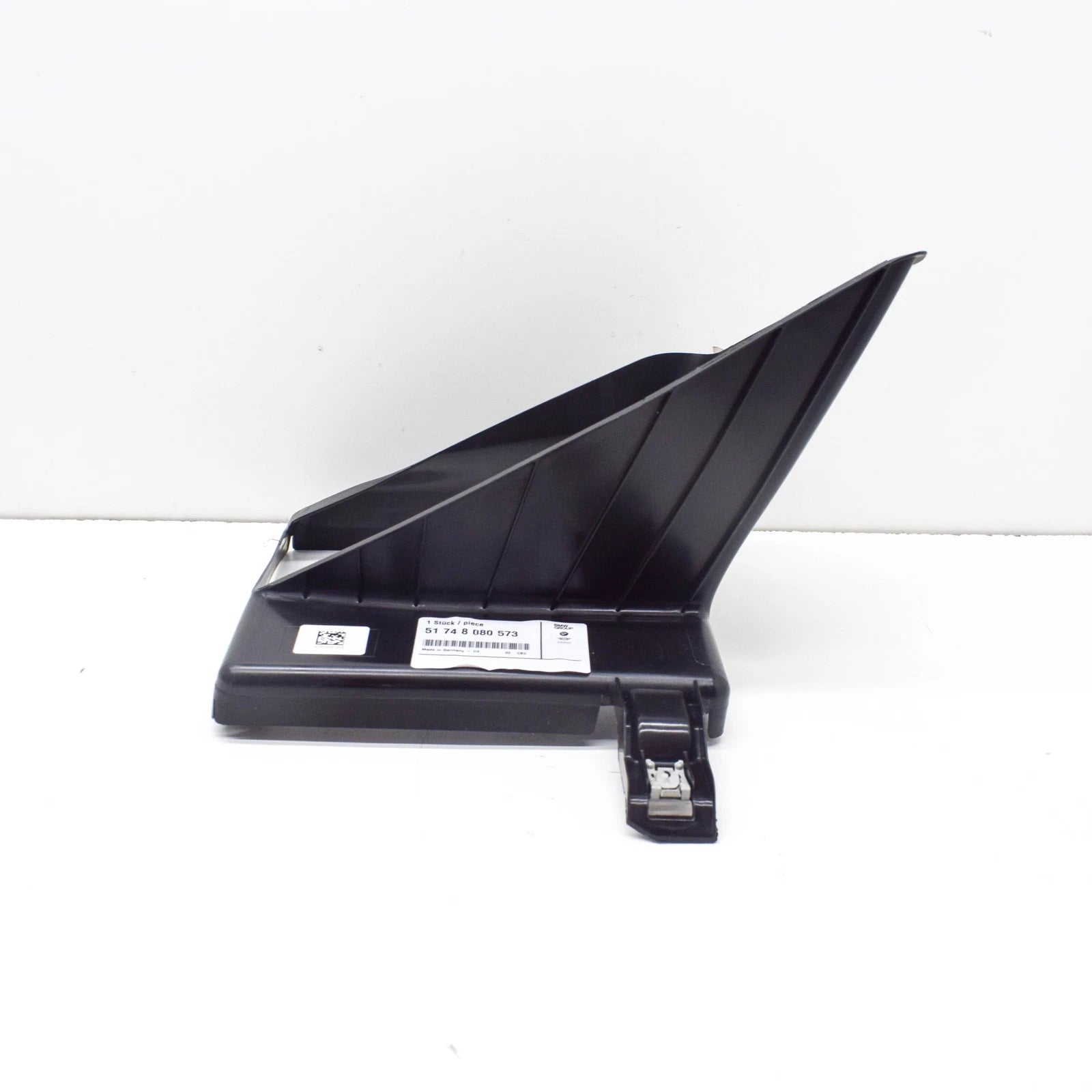 NEW BMW M5 F90 LEFT RADIATOR AIR DUCT 51748080573 ORIGINAL