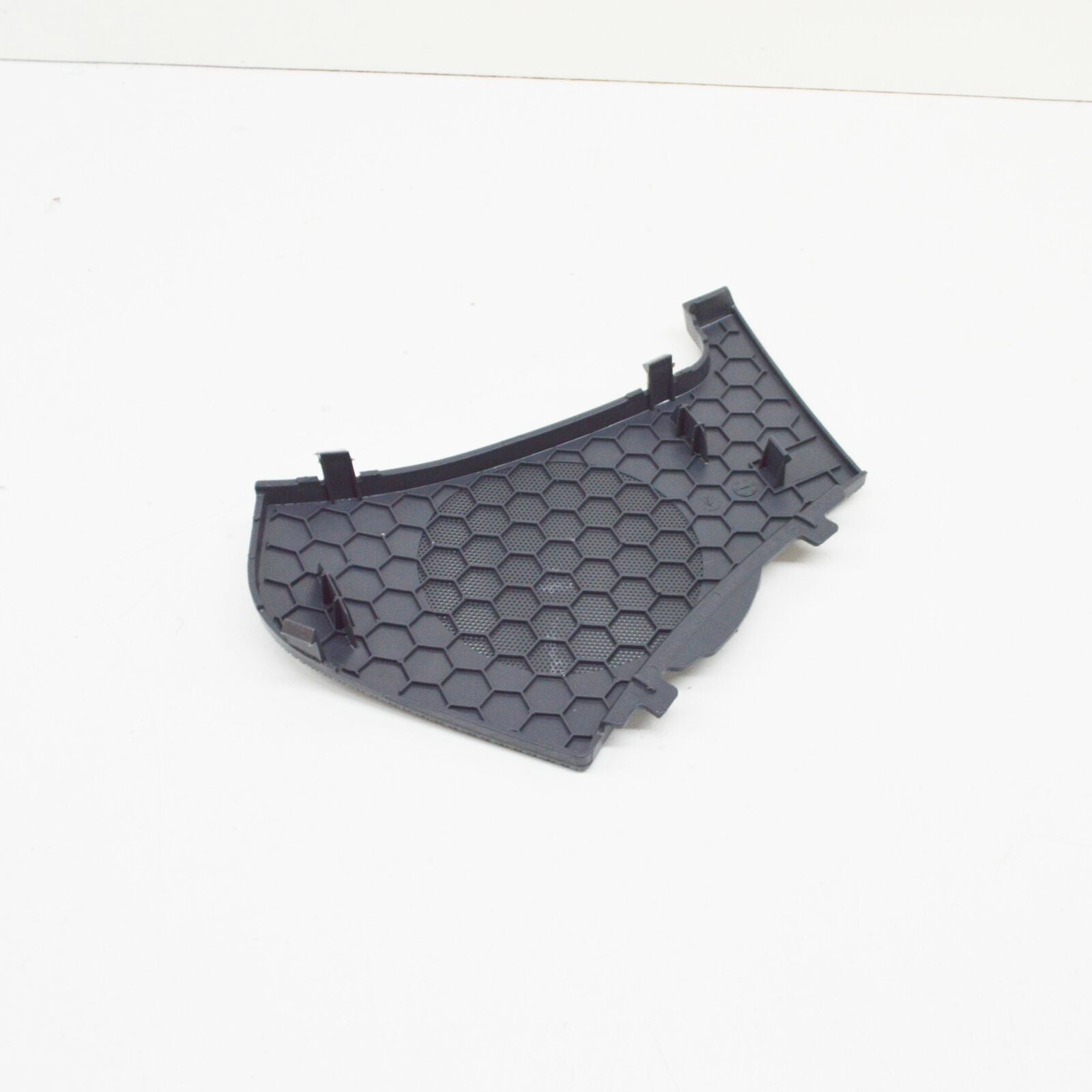 NEW MB SPRINTER W903 INSTRUMENT PANEL LEFT LOUDSPEAKER COVER A9016892608